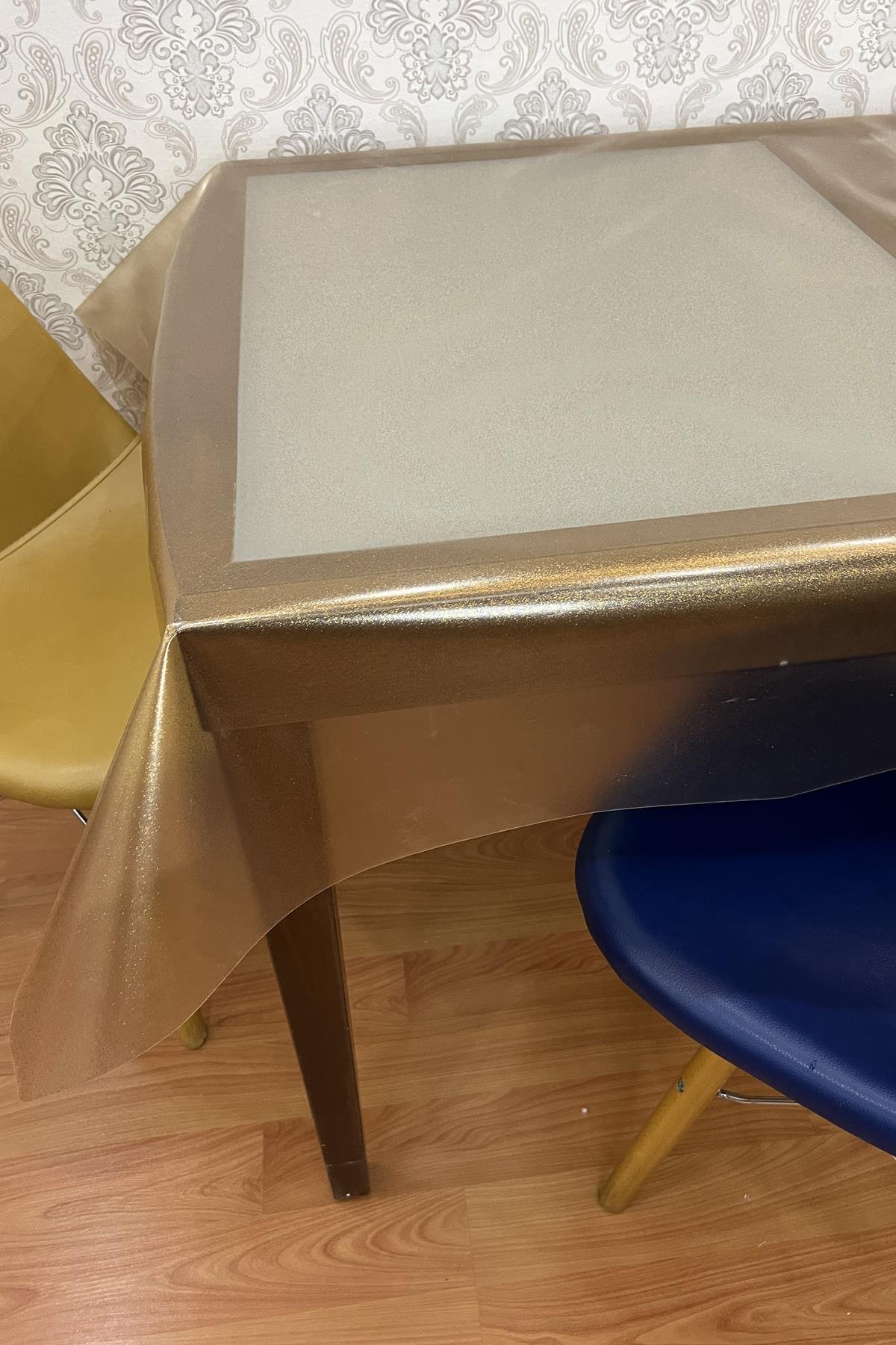 Pvc simli şeffaf Silinebilir Muşamba Masa Örtüsü_001