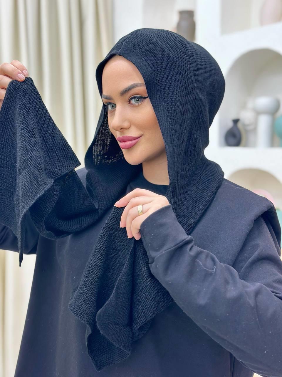 BALAKLAVA ŞAPKALI SİYAH