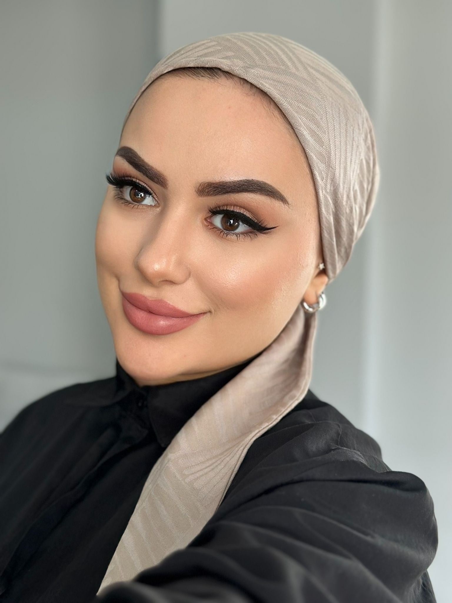 TREND ŞAL İMANNOR ( kare desen NAİA KUMAŞ  ) 