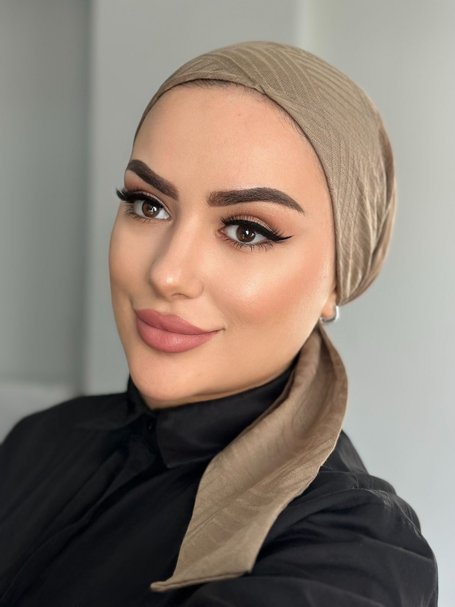 TREND ŞAL İMANNOR ( kare desen NAİA KUMAŞ  ) 
