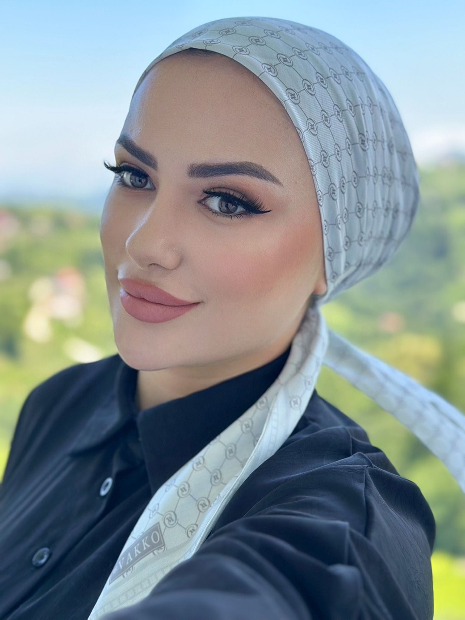TREND ŞAL VAKKO
