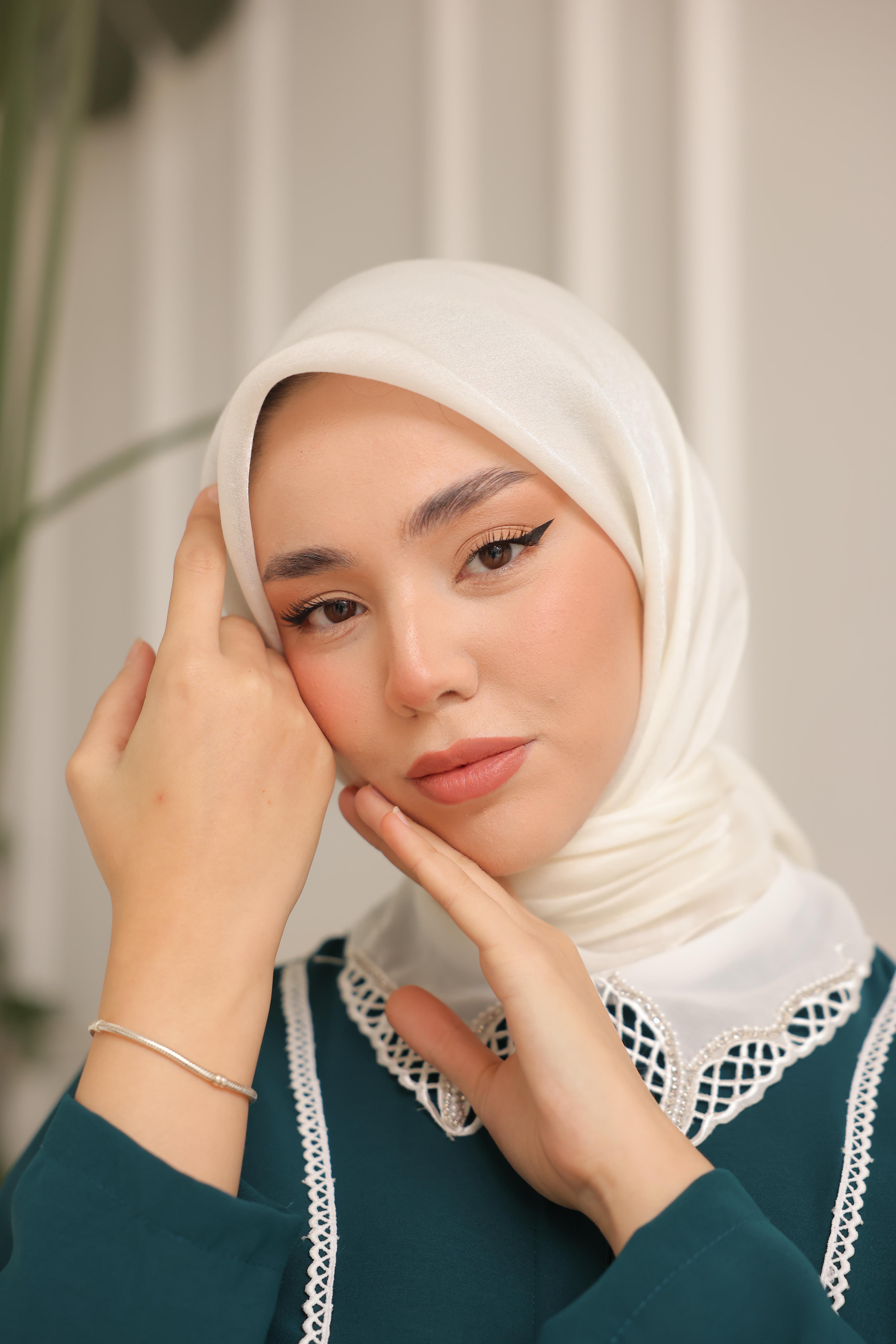ABİYE EŞARP KIRIK BEYAZ