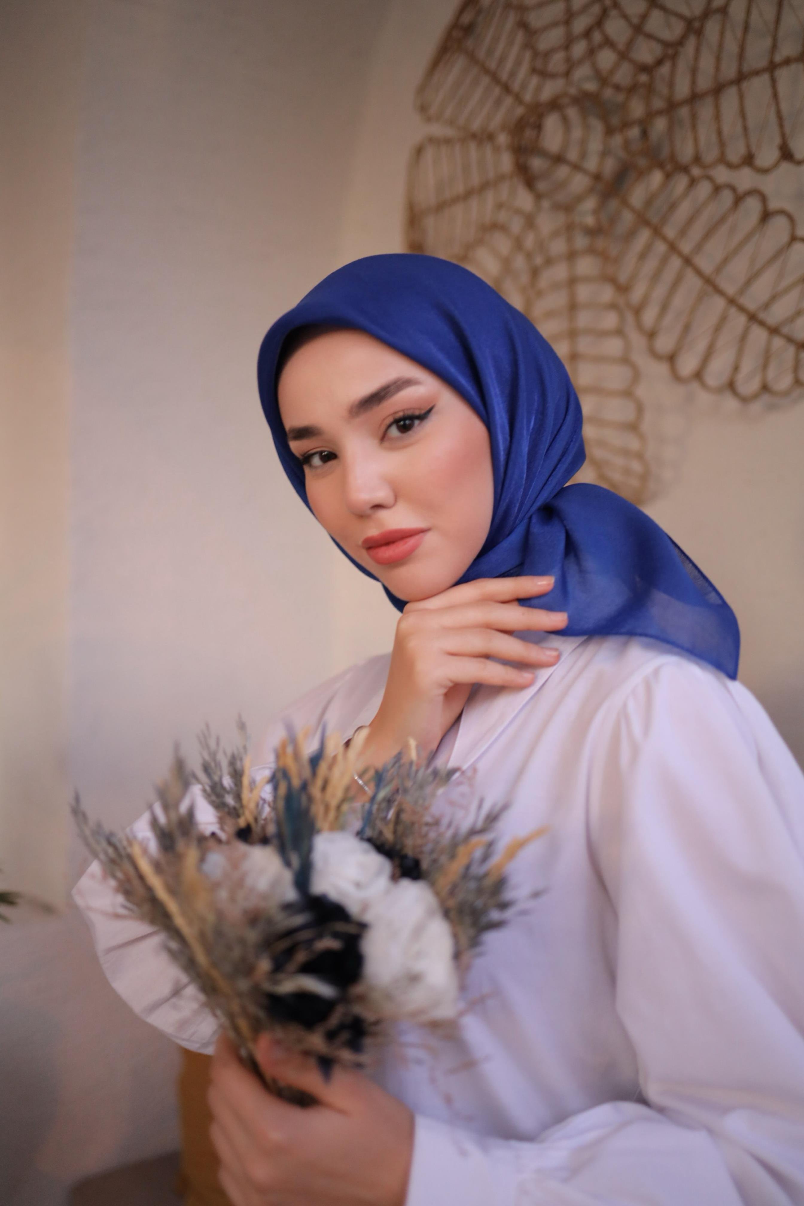 ABİYE EŞARP SAKS