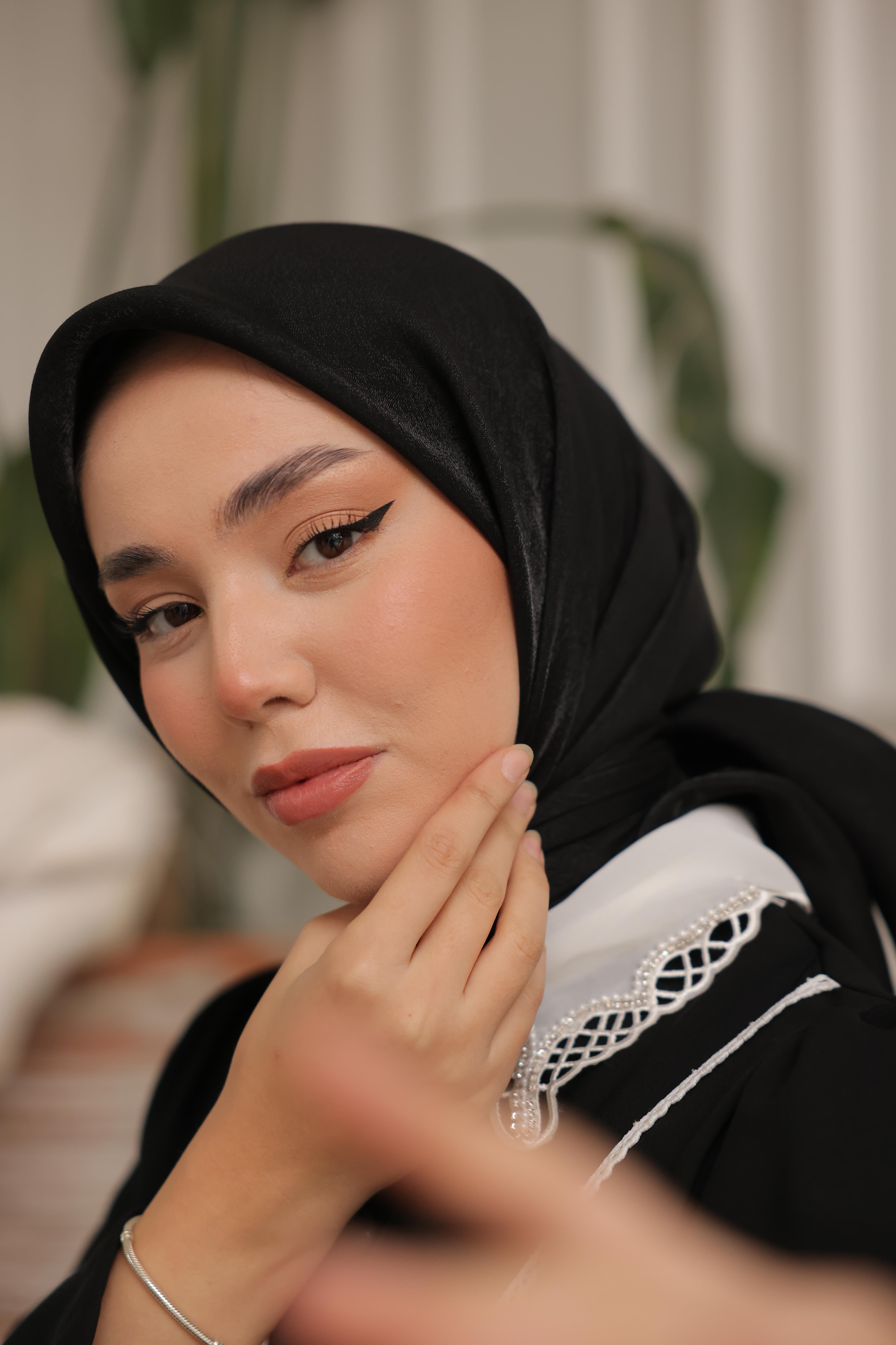 ABİYE EŞARP SİYAH