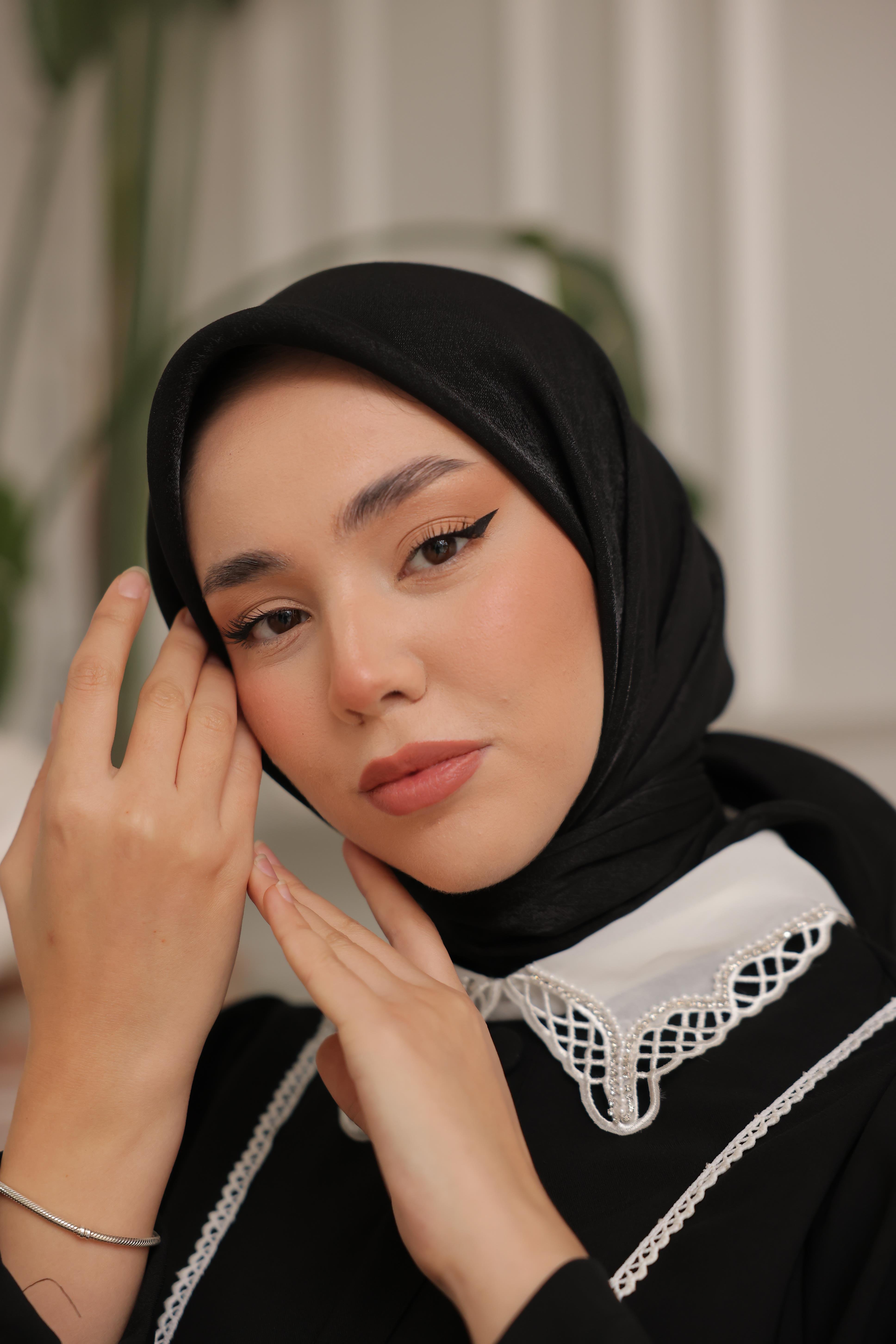 ABİYE EŞARP SİYAH