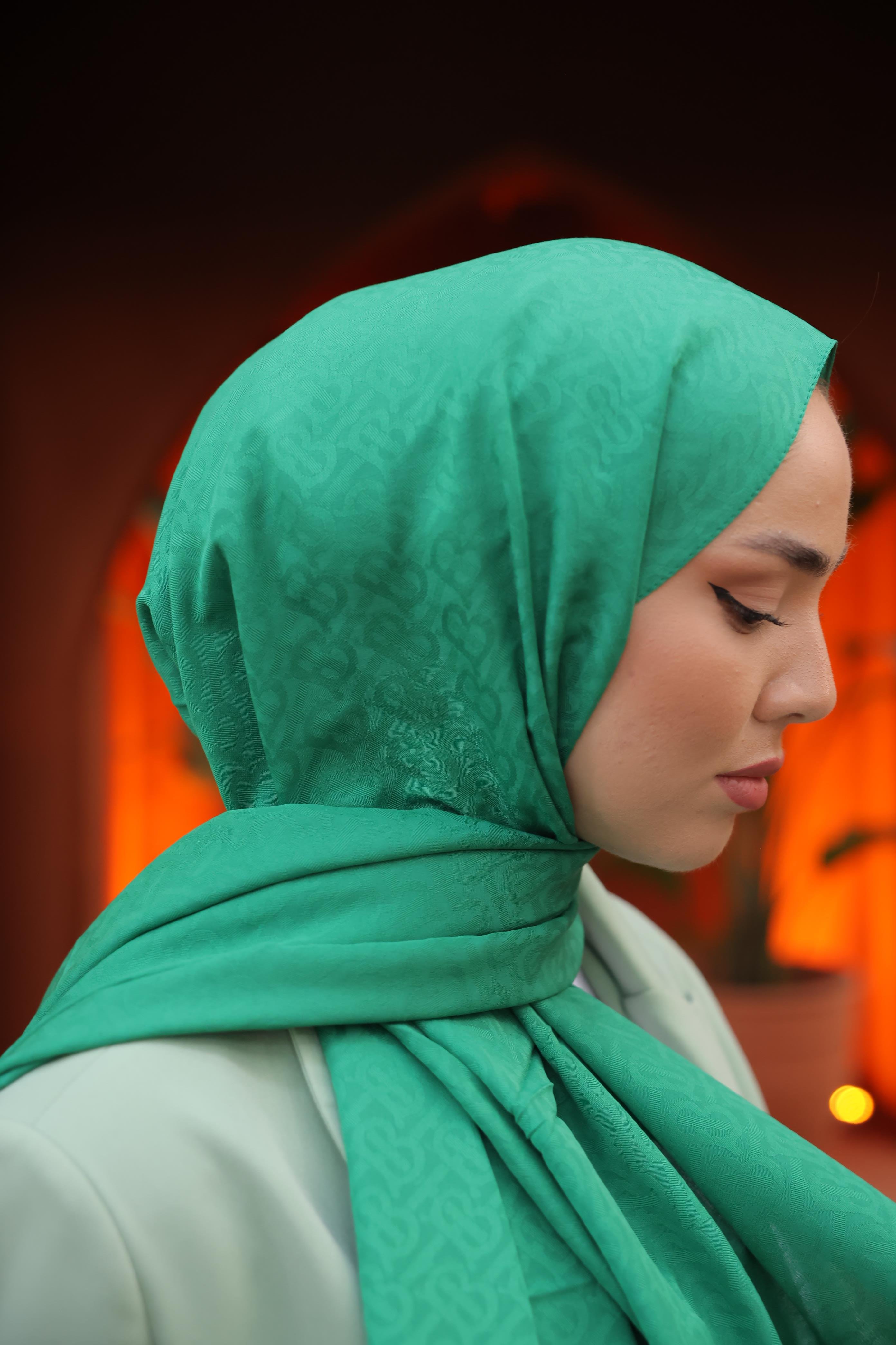 B DESEN BENETTON
