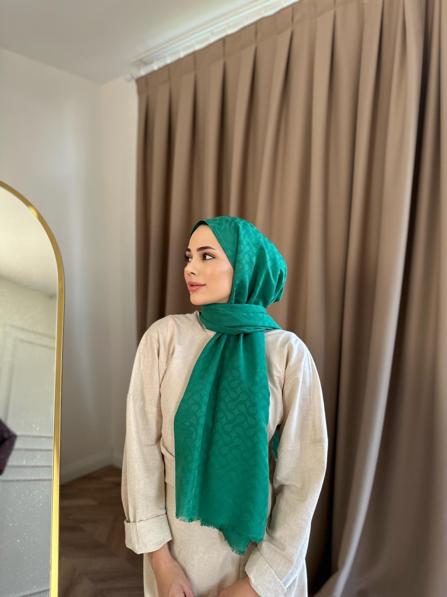 BLOOM DESEN BENETTON