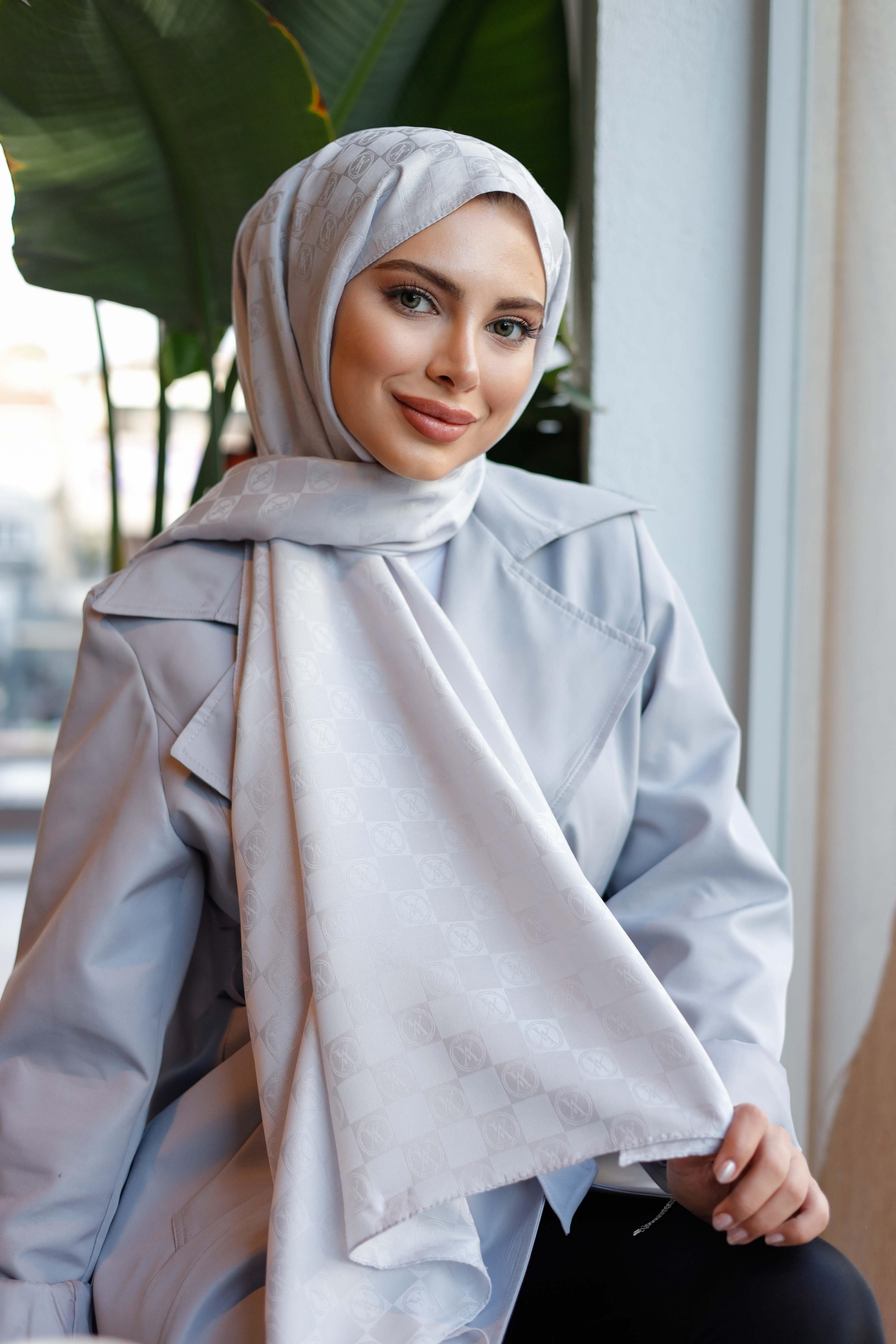 DAMA DESEN GÜMÜŞ GRİ