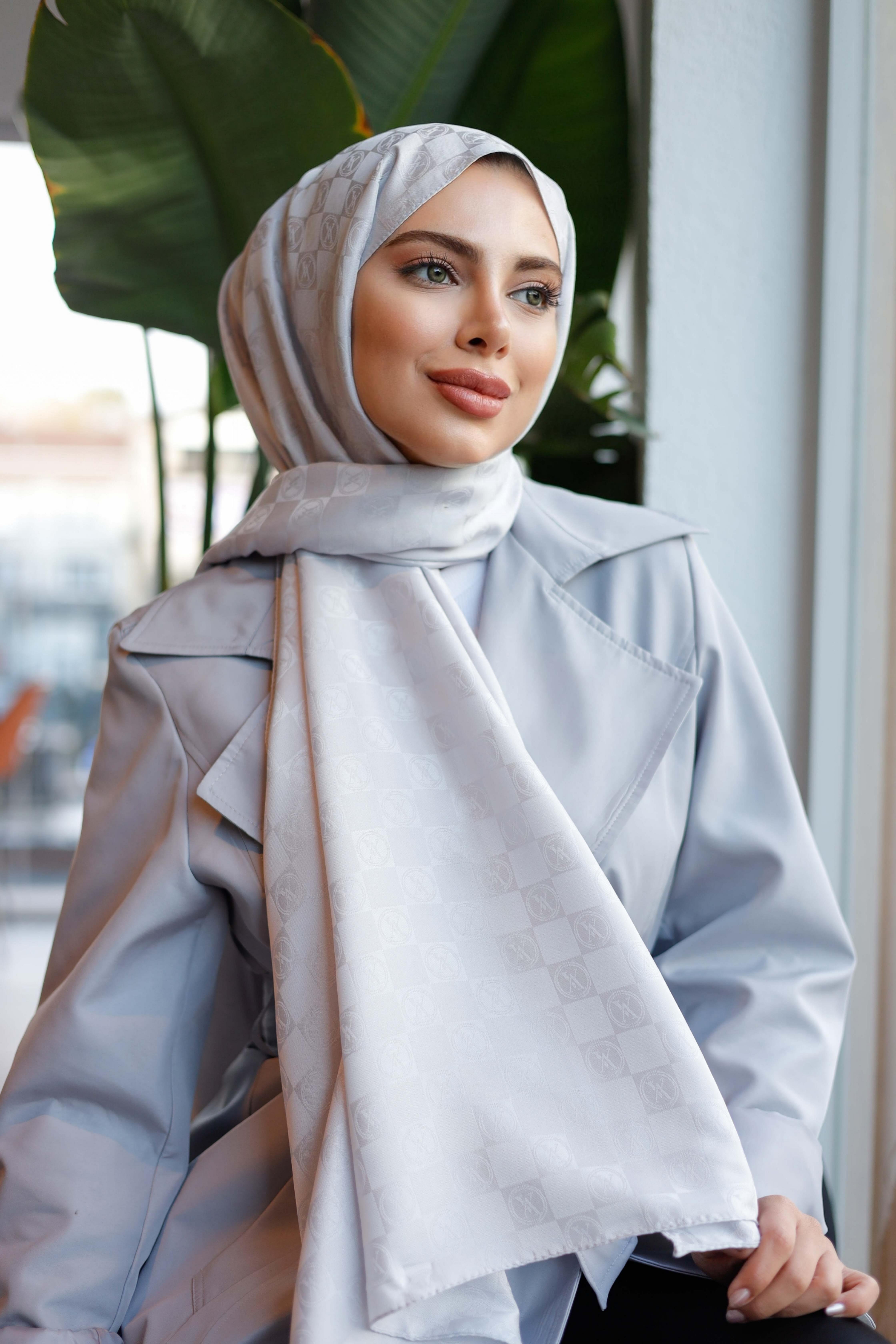 DAMA DESEN GÜMÜŞ GRİ
