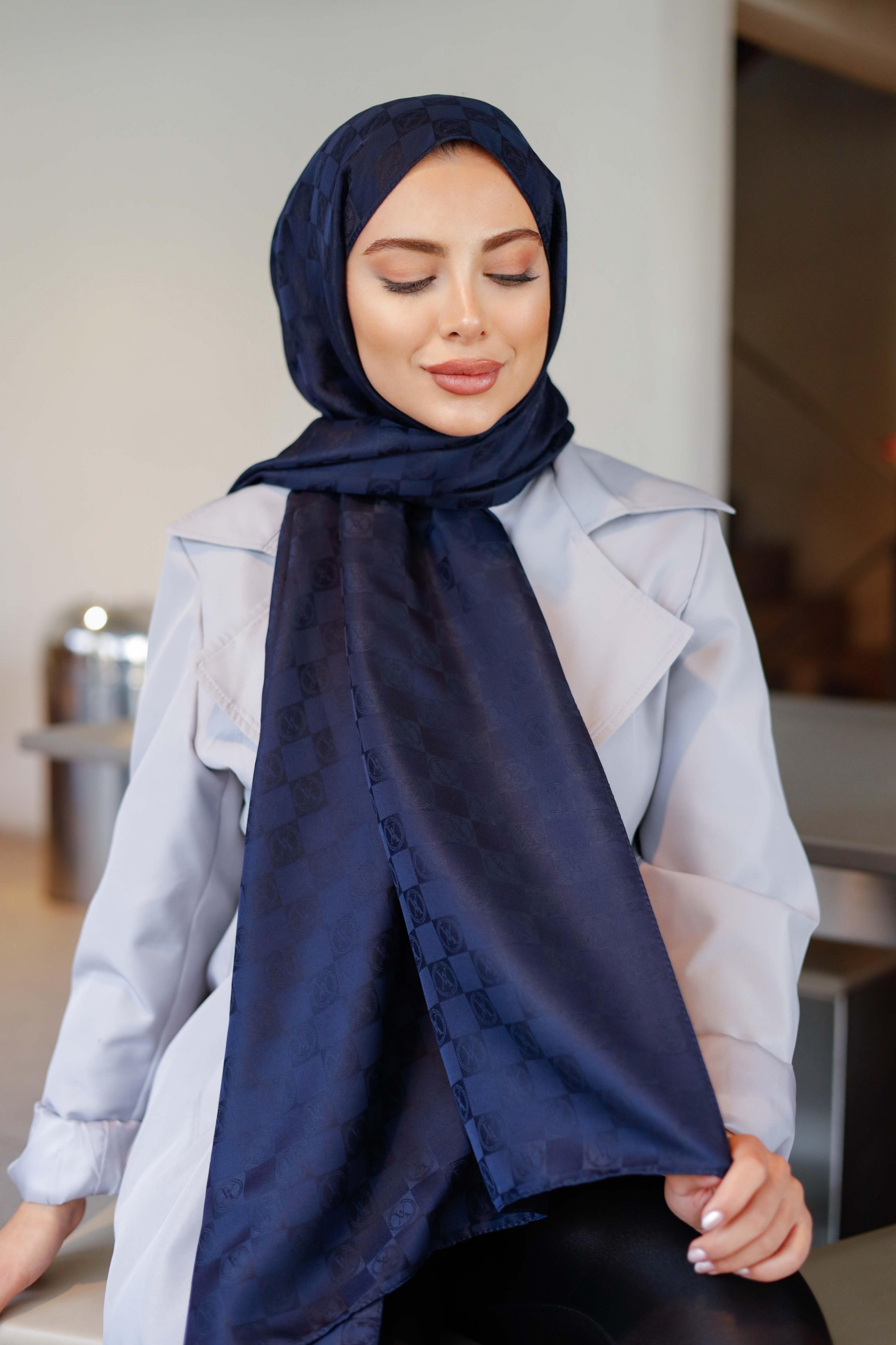DAMA DESEN LACİVERT