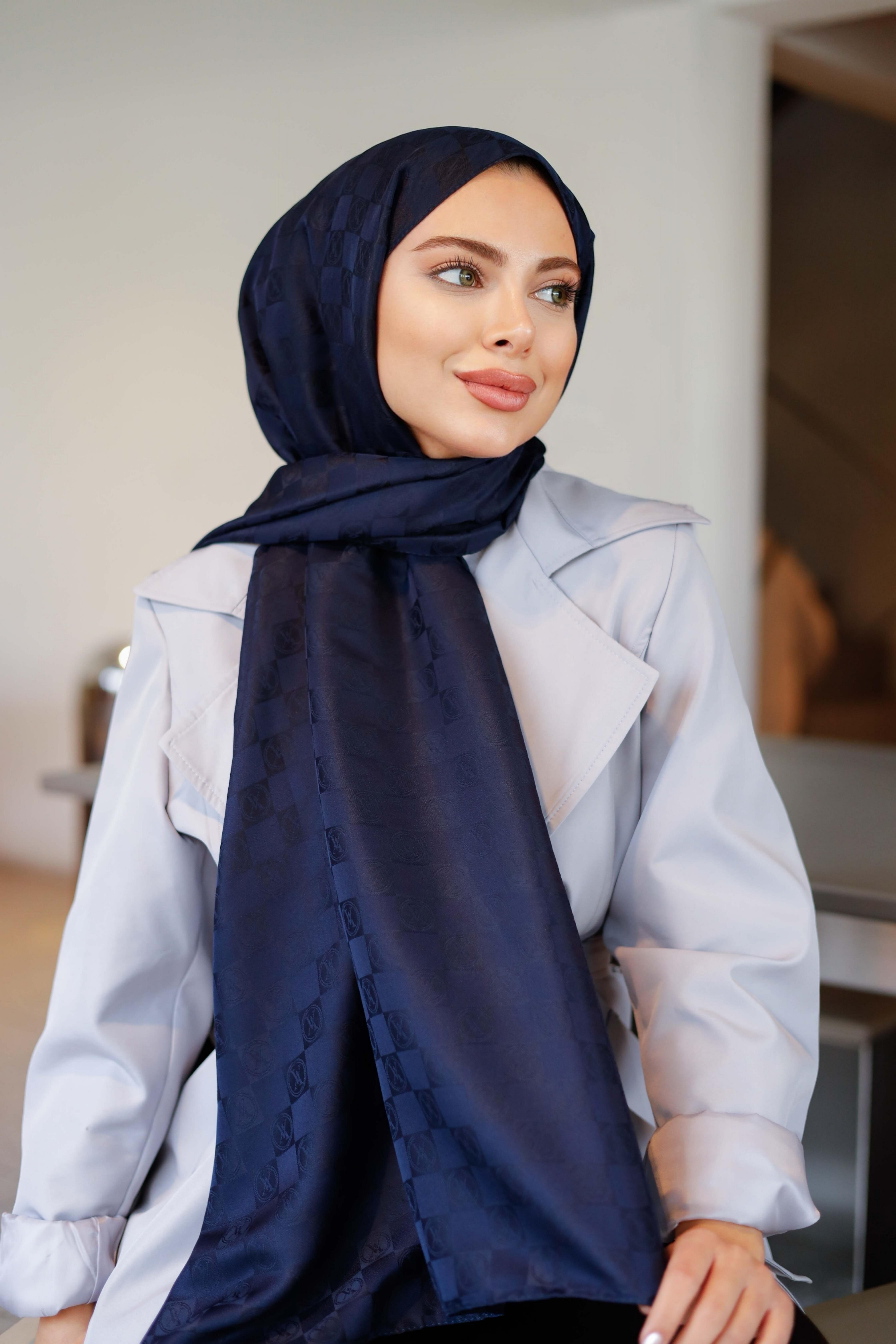 DAMA DESEN LACİVERT