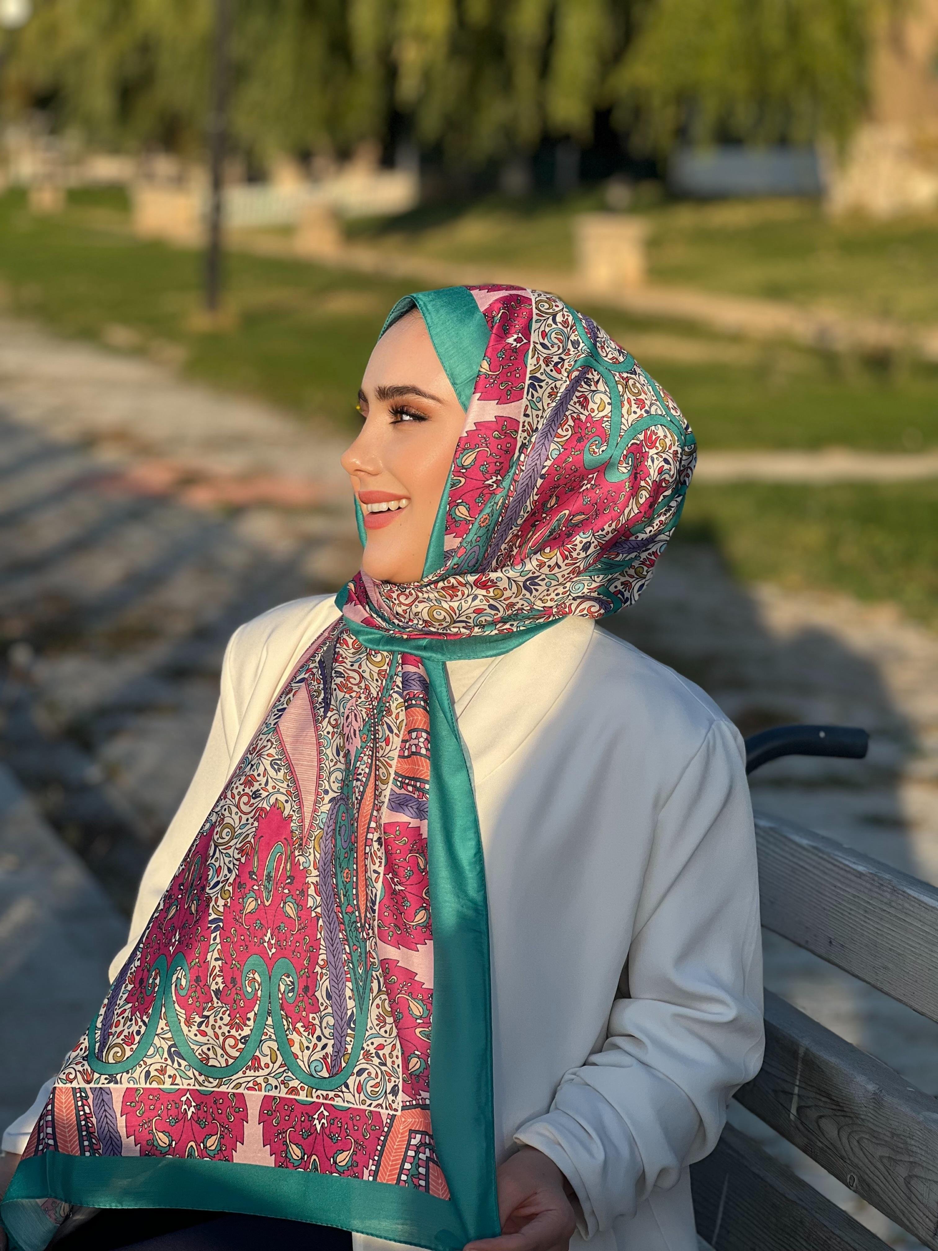 ETNİK DESEN QUEEN ZÜMRÜT