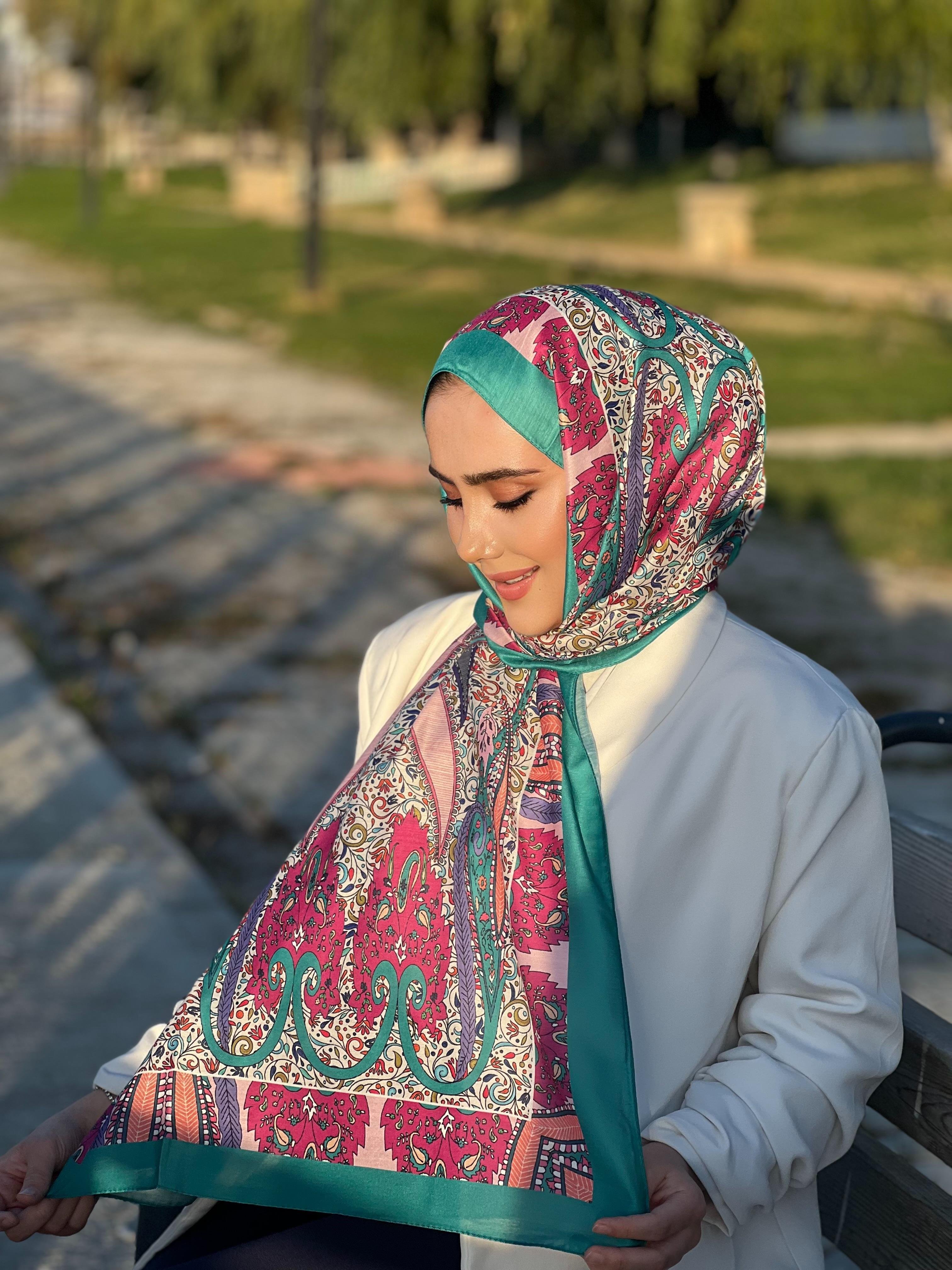 ETNİK DESEN QUEEN ZÜMRÜT