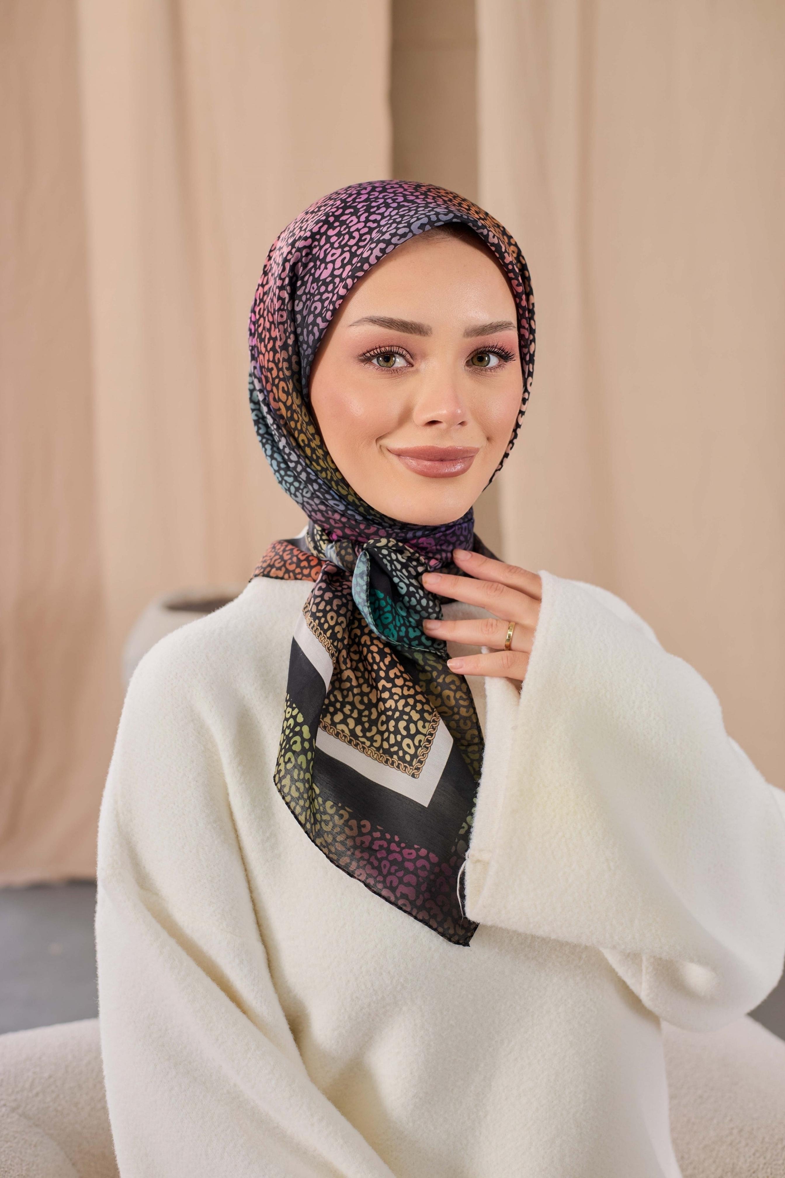 LEOPAR DESEN SOFT EŞARP 01