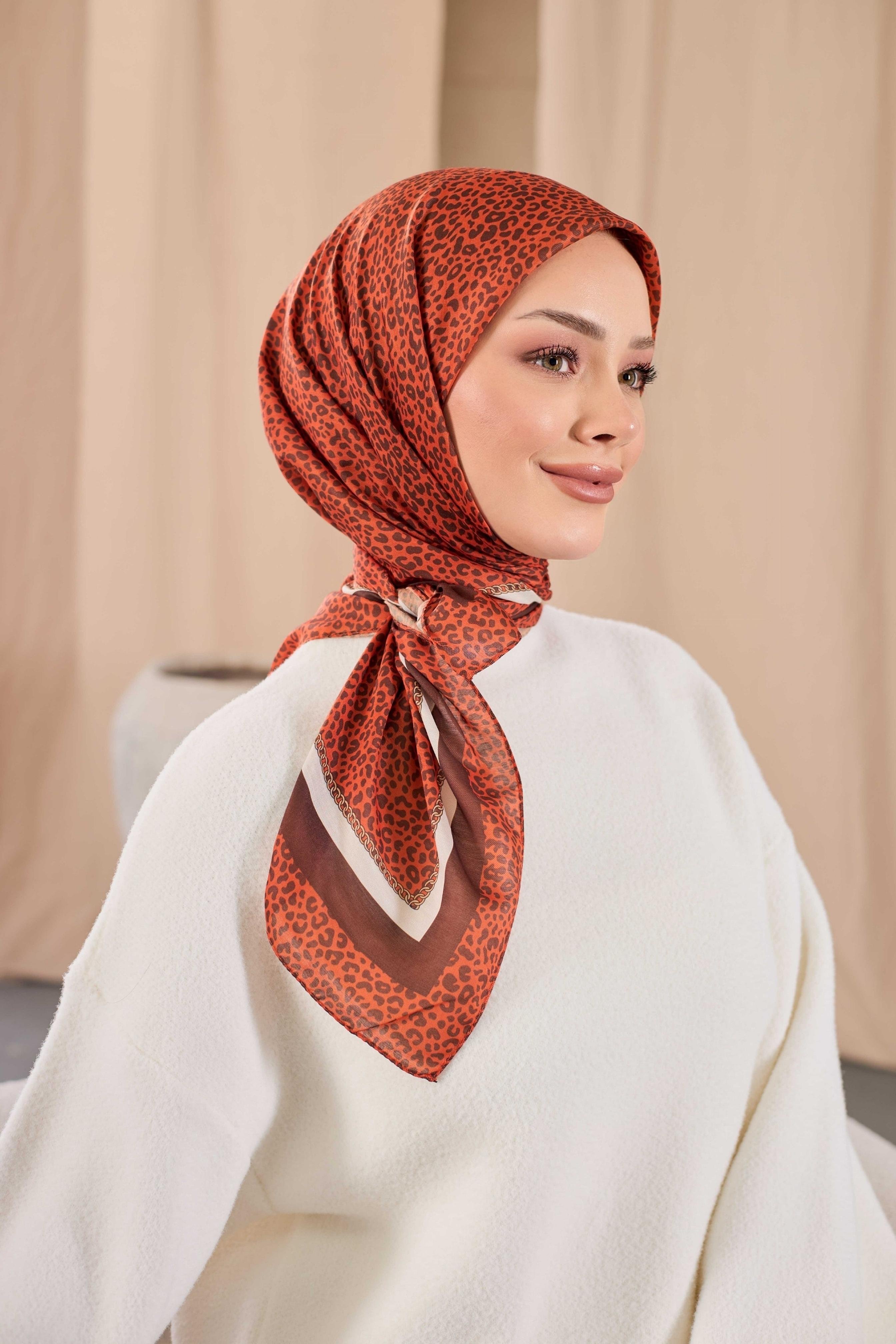 LEOPAR DESEN SOFT EŞARP 13