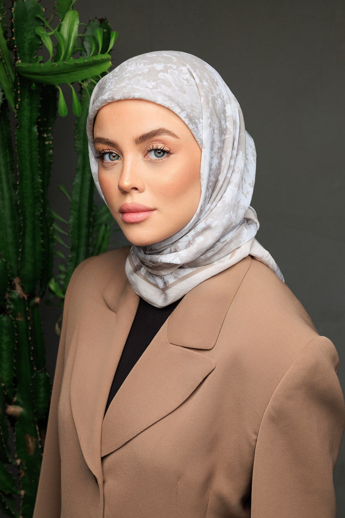 LOREN MODAL İPEK EŞARP 01