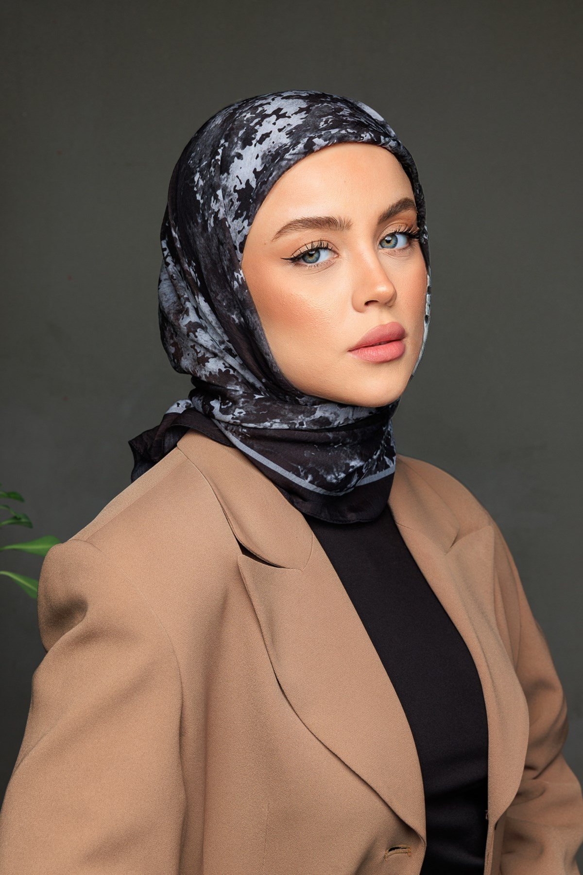 LOREN MODAL İPEK EŞARP 06