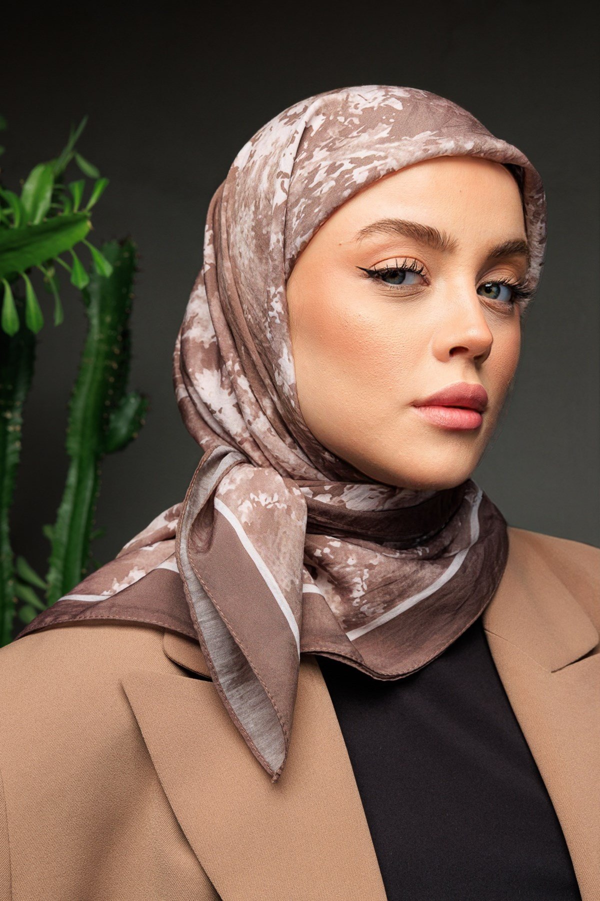 LOREN MODAL İPEK EŞARP 09