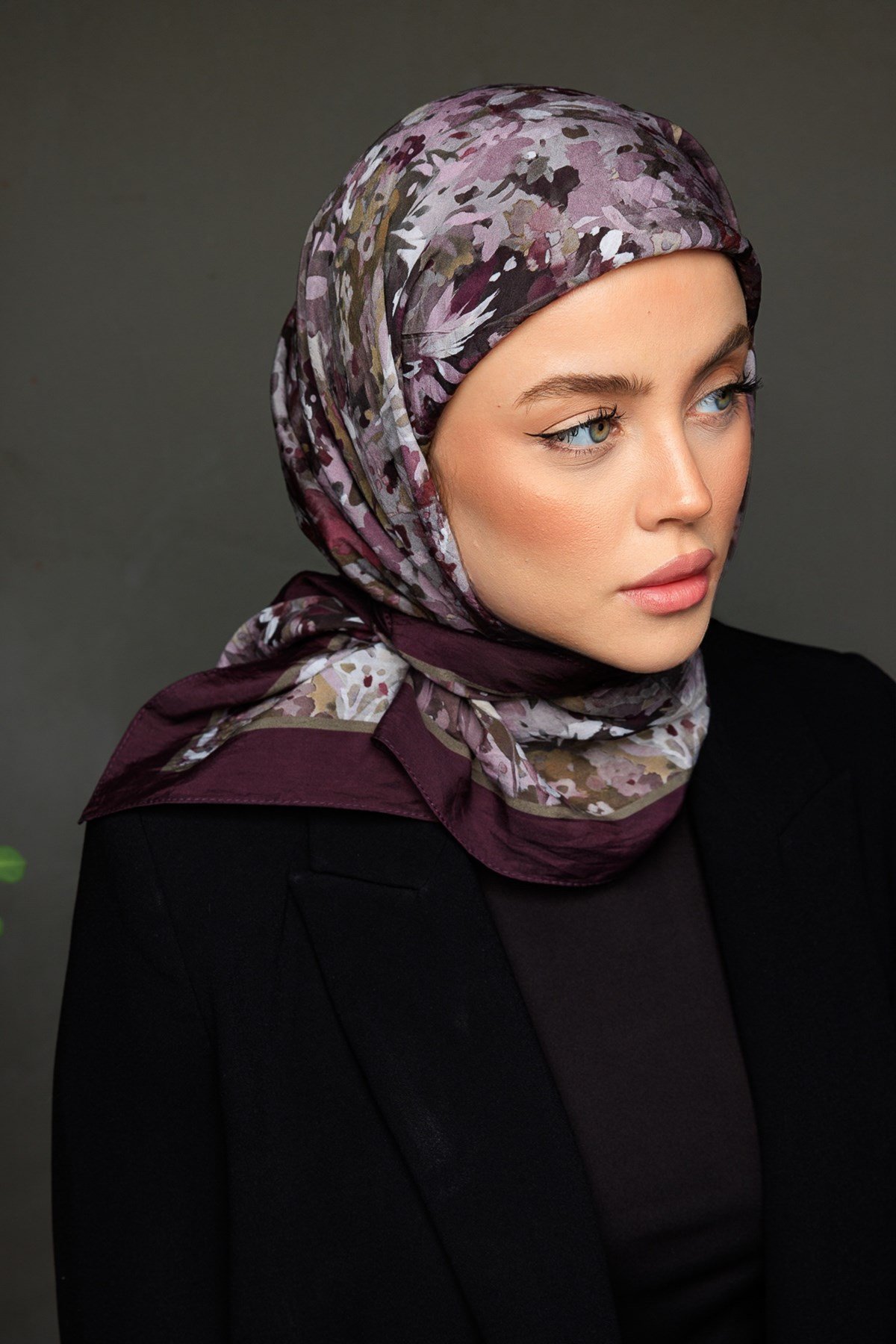 ROSİNE MODAL İPEK EŞARP 02