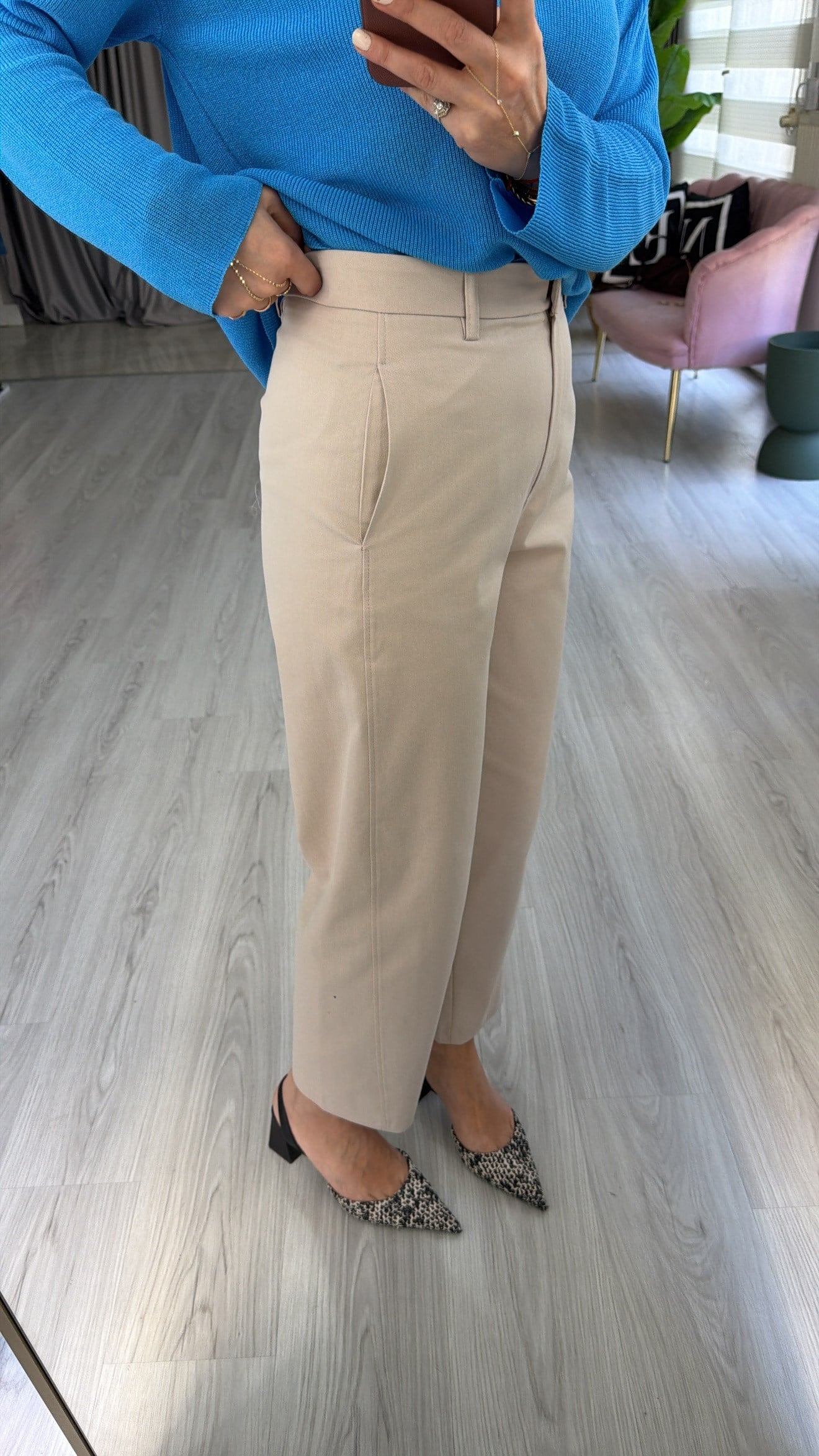 Cos Model Taş Rengi Pantolon