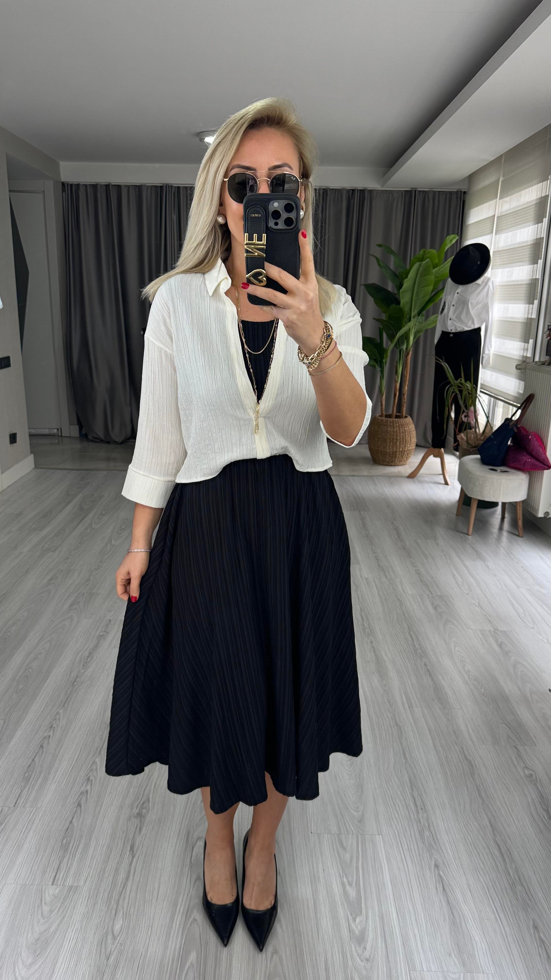 EKRU GÖMLEK DETAYLI SİYAH TENCEL ELBİSE