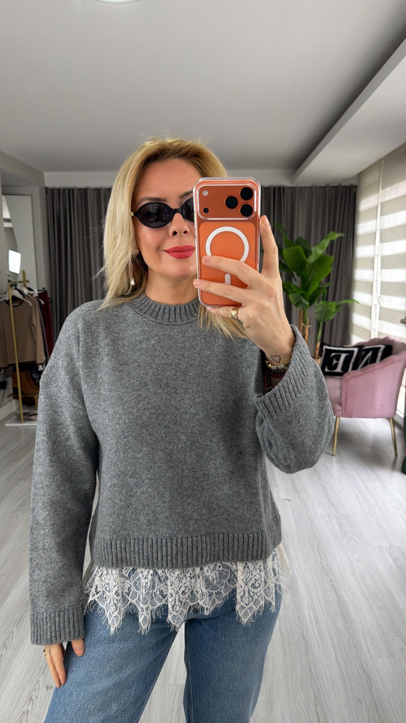 Etek Ucu Dantelli Basic Gri Triko