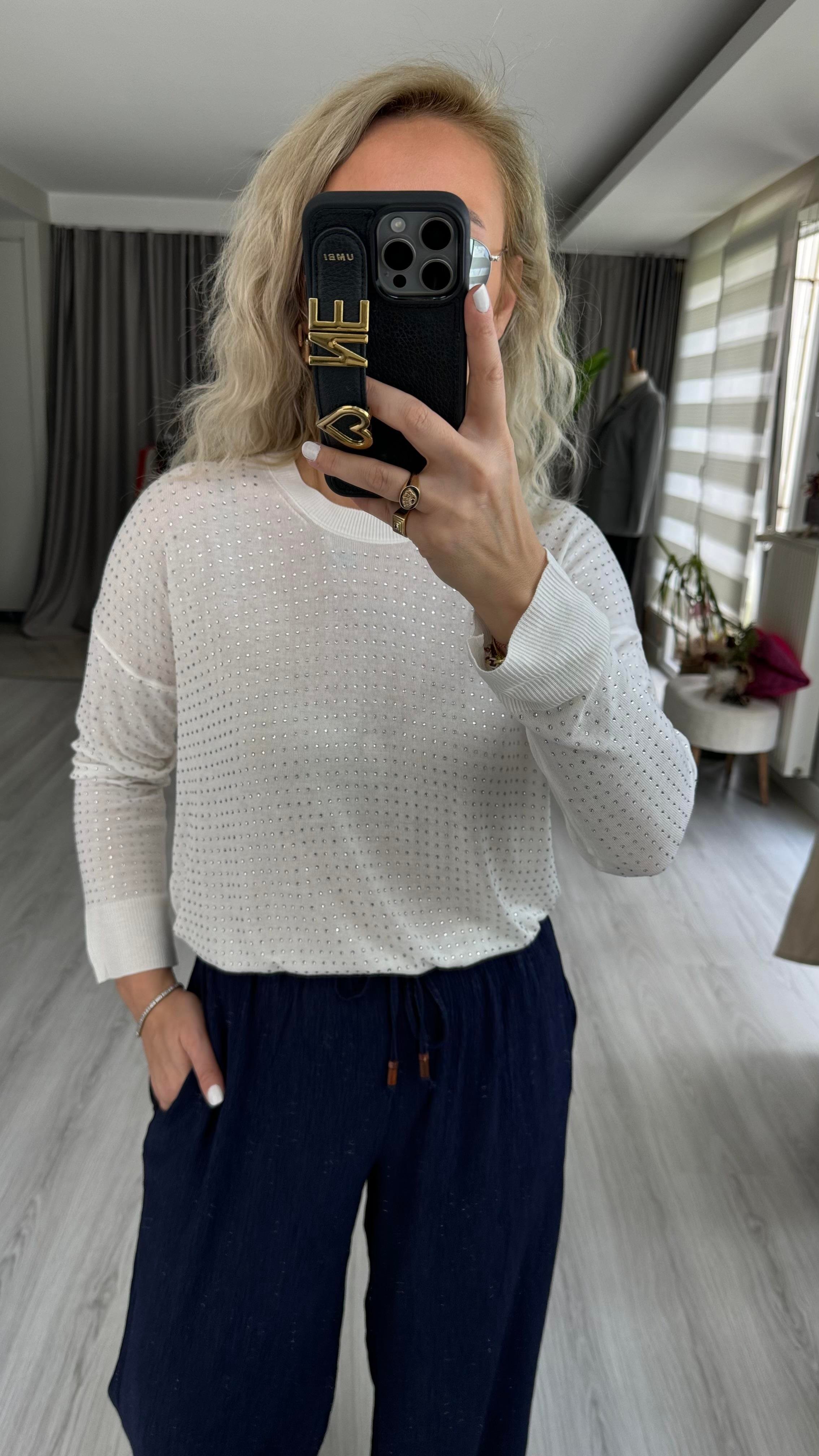 FULL TAŞLI BEYAZ MERSERİZE