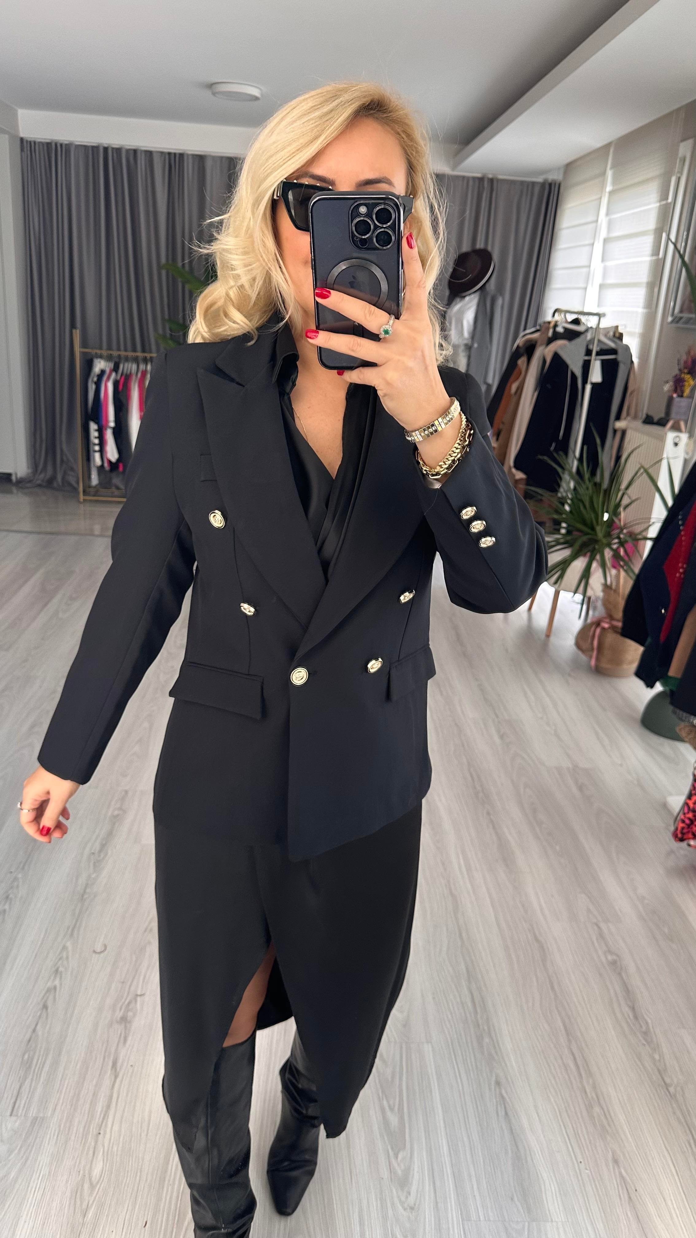 GOLD DÜĞMELİ BLAZER CEKET