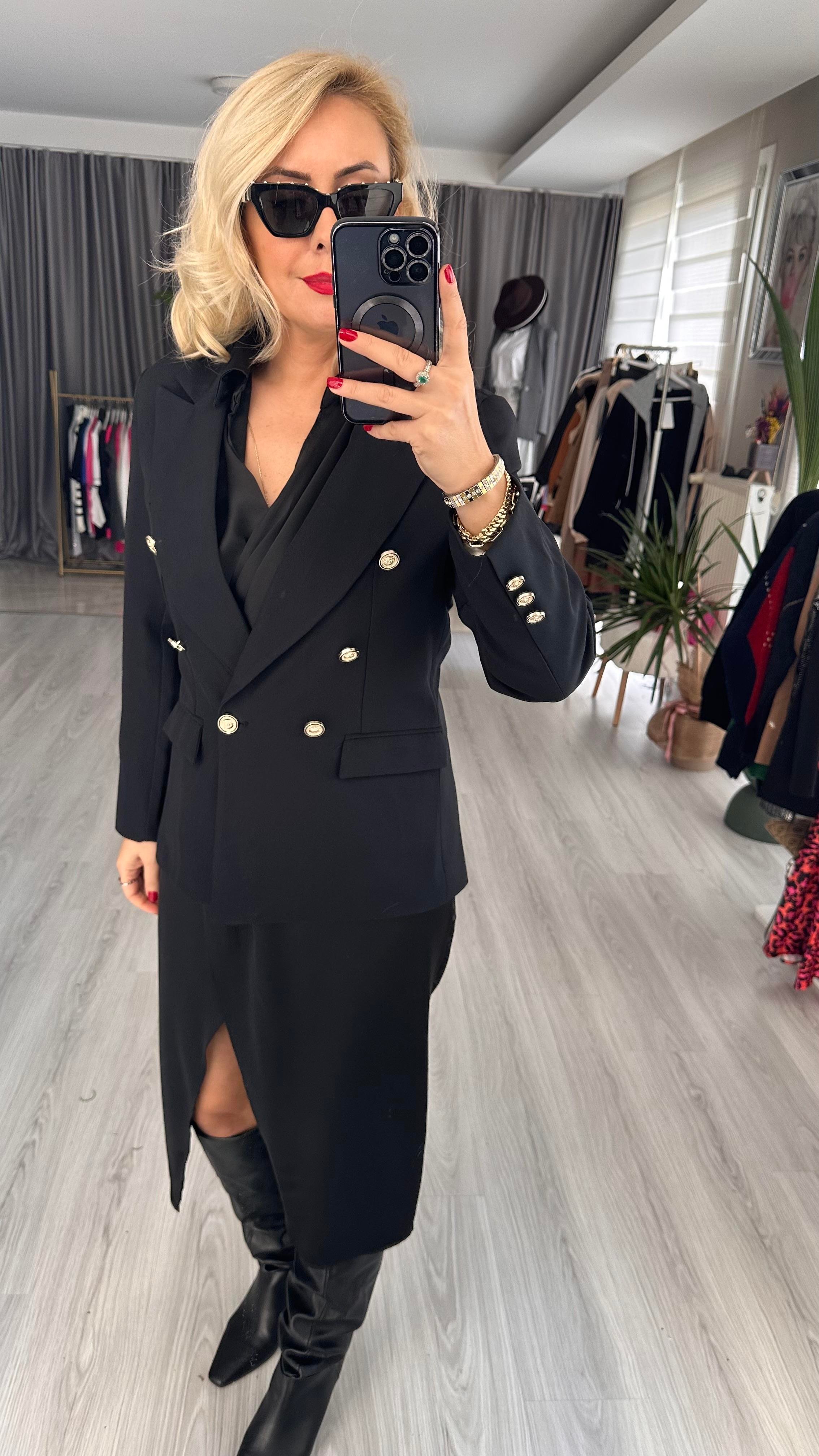 GOLD DÜĞMELİ BLAZER CEKET