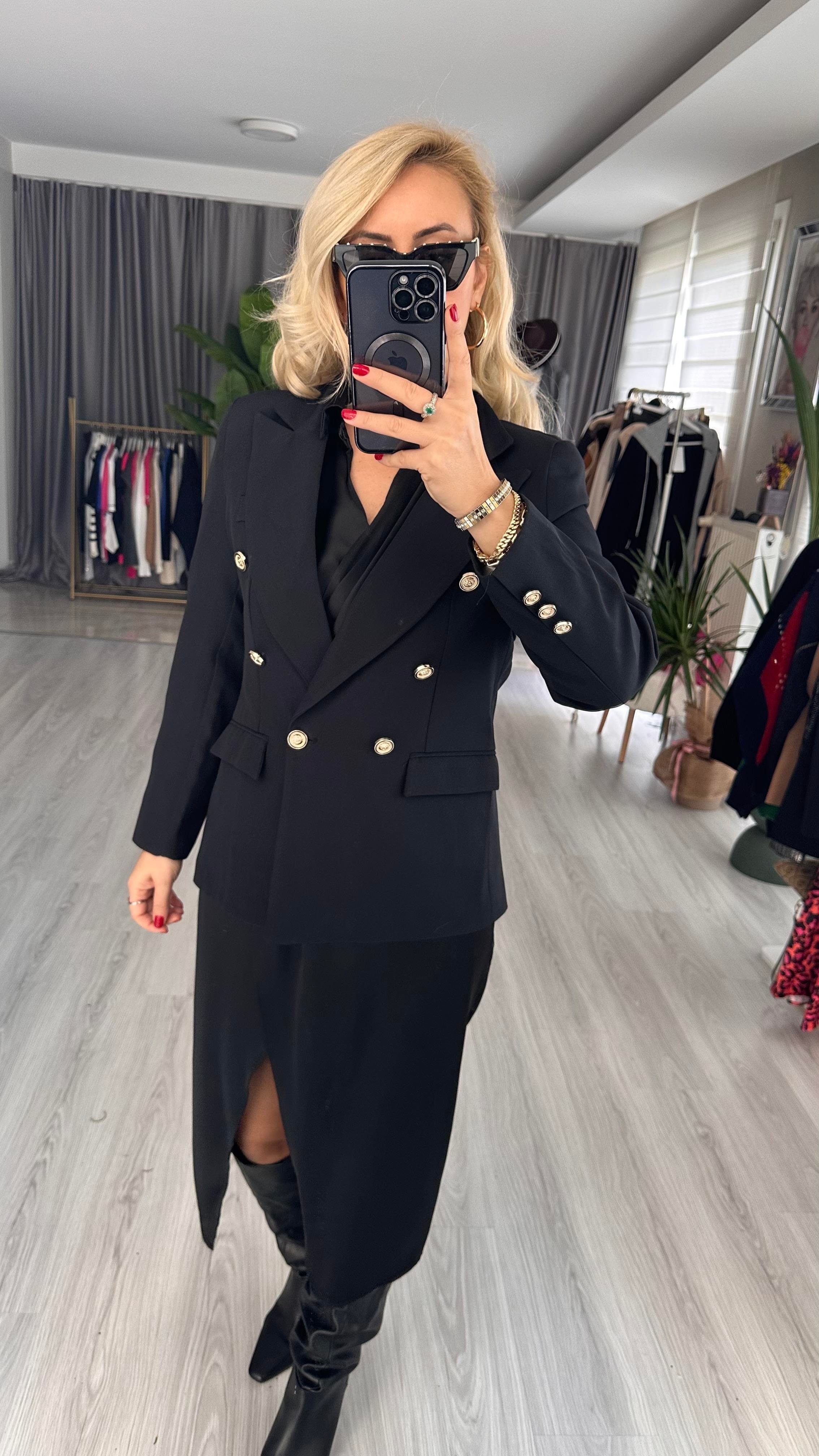 GOLD DÜĞMELİ BLAZER CEKET