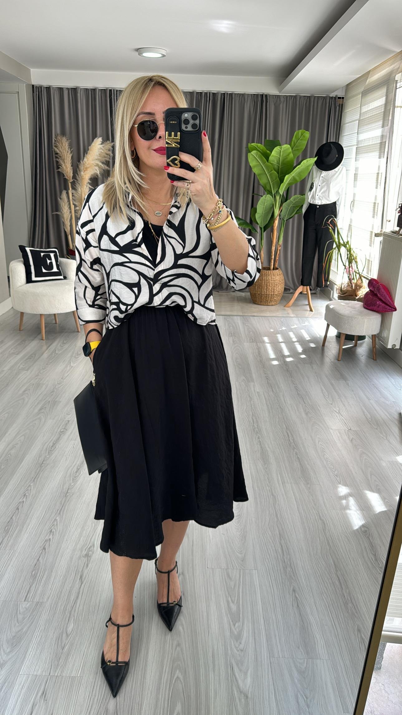 GÖMLEK DETAYLI SİYAH TENCEL ELBİSE