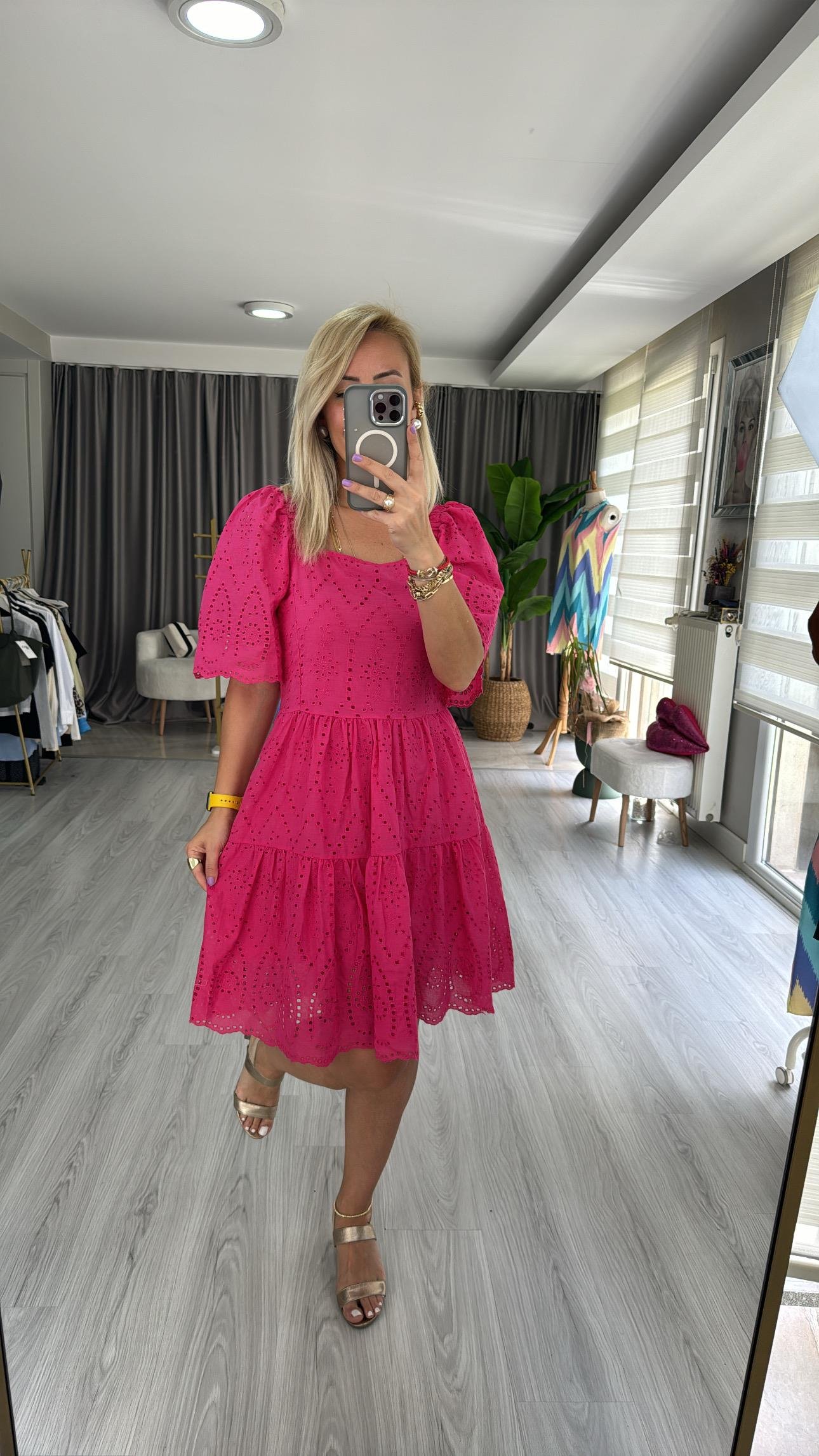 KARE YAKA FİSTOLU PEMBE ELBİSE