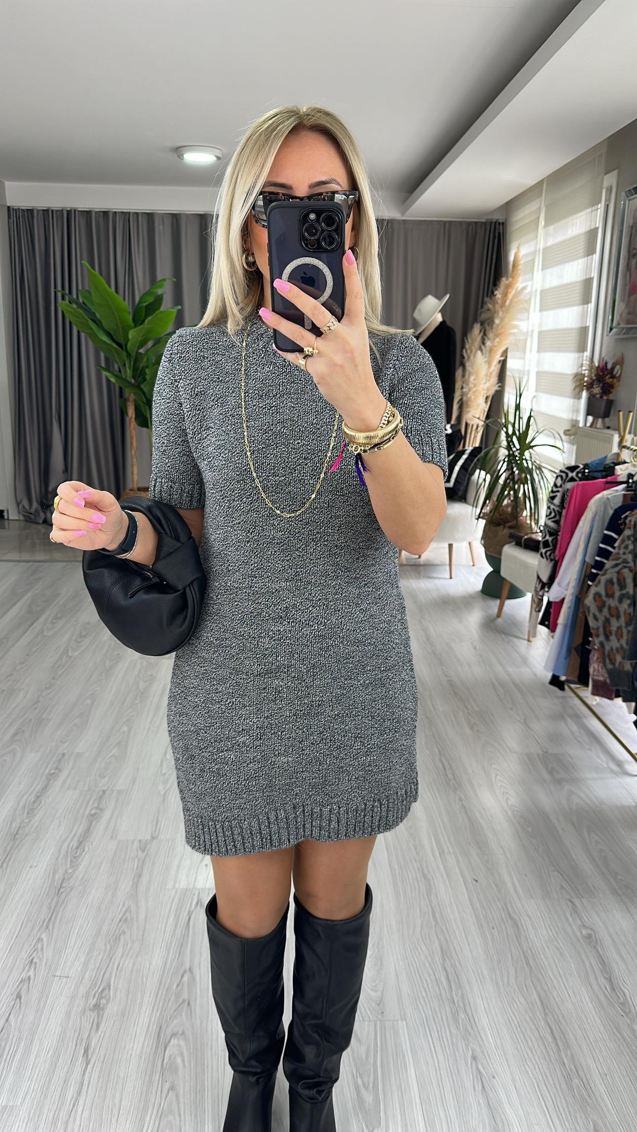 KIRÇILLI SİYAH BEYAZ ELBİSE