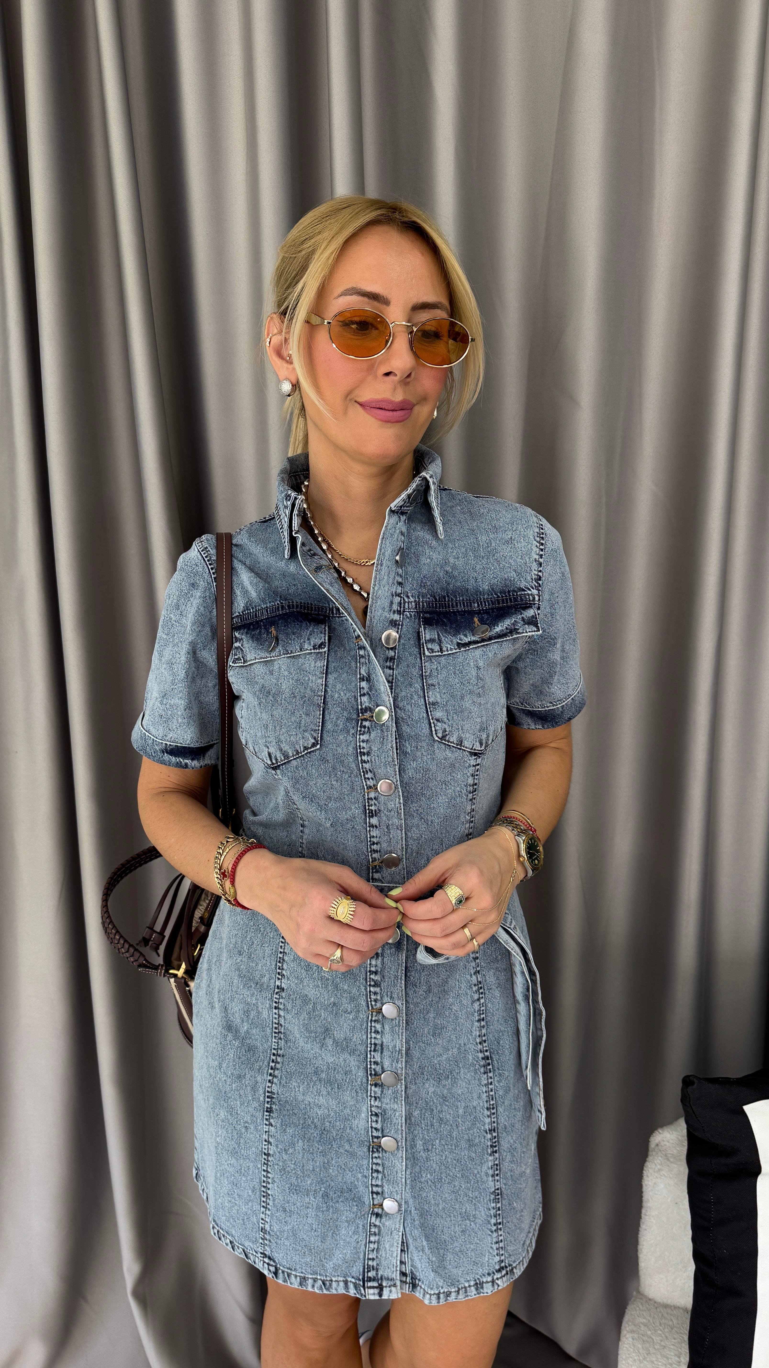 Kuşaklı Komple Düğmeli Mavi Jean Elbise