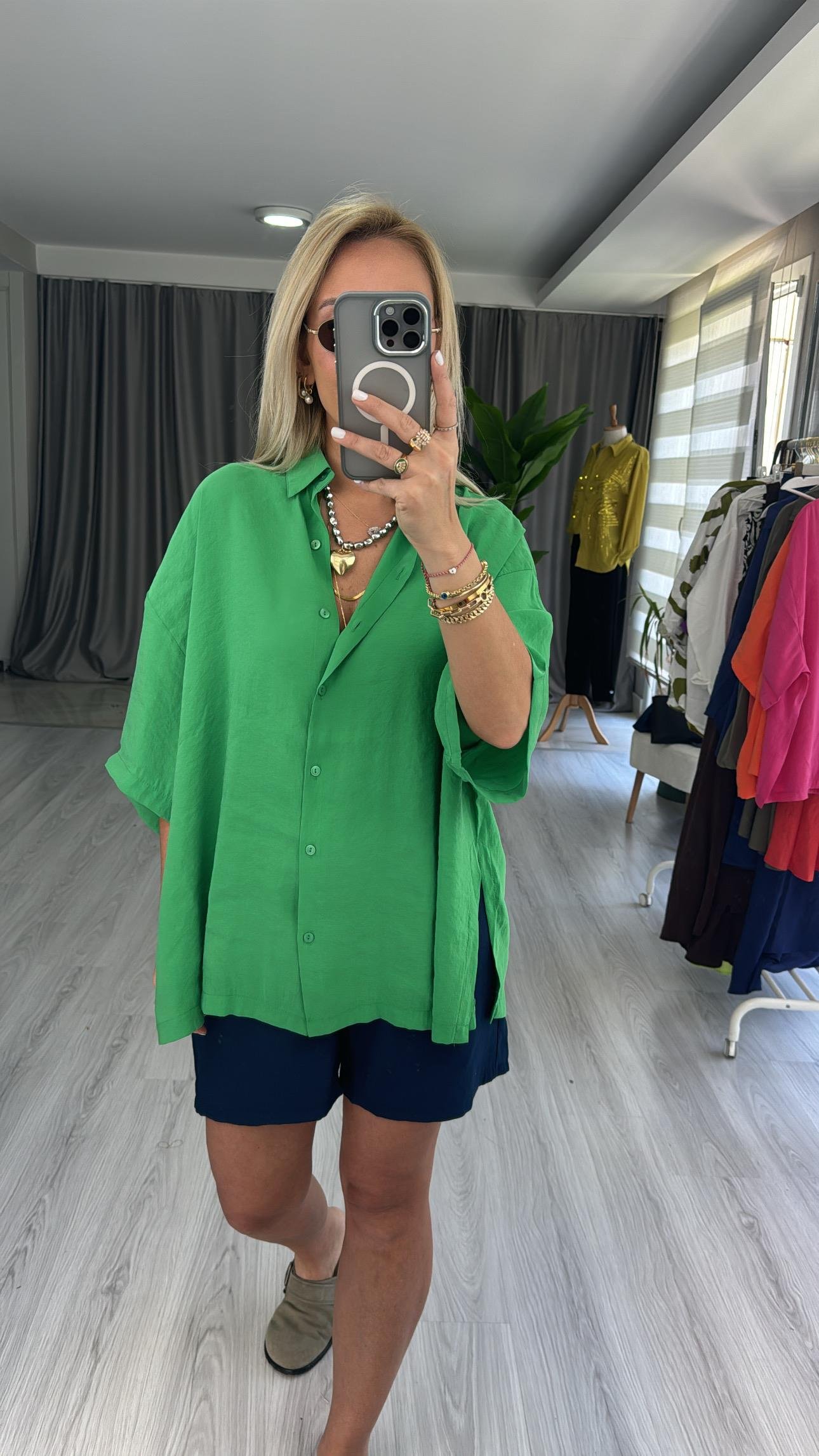 MODAL KUMAŞ TİRİL BASİC YEŞİL GÖMLEK