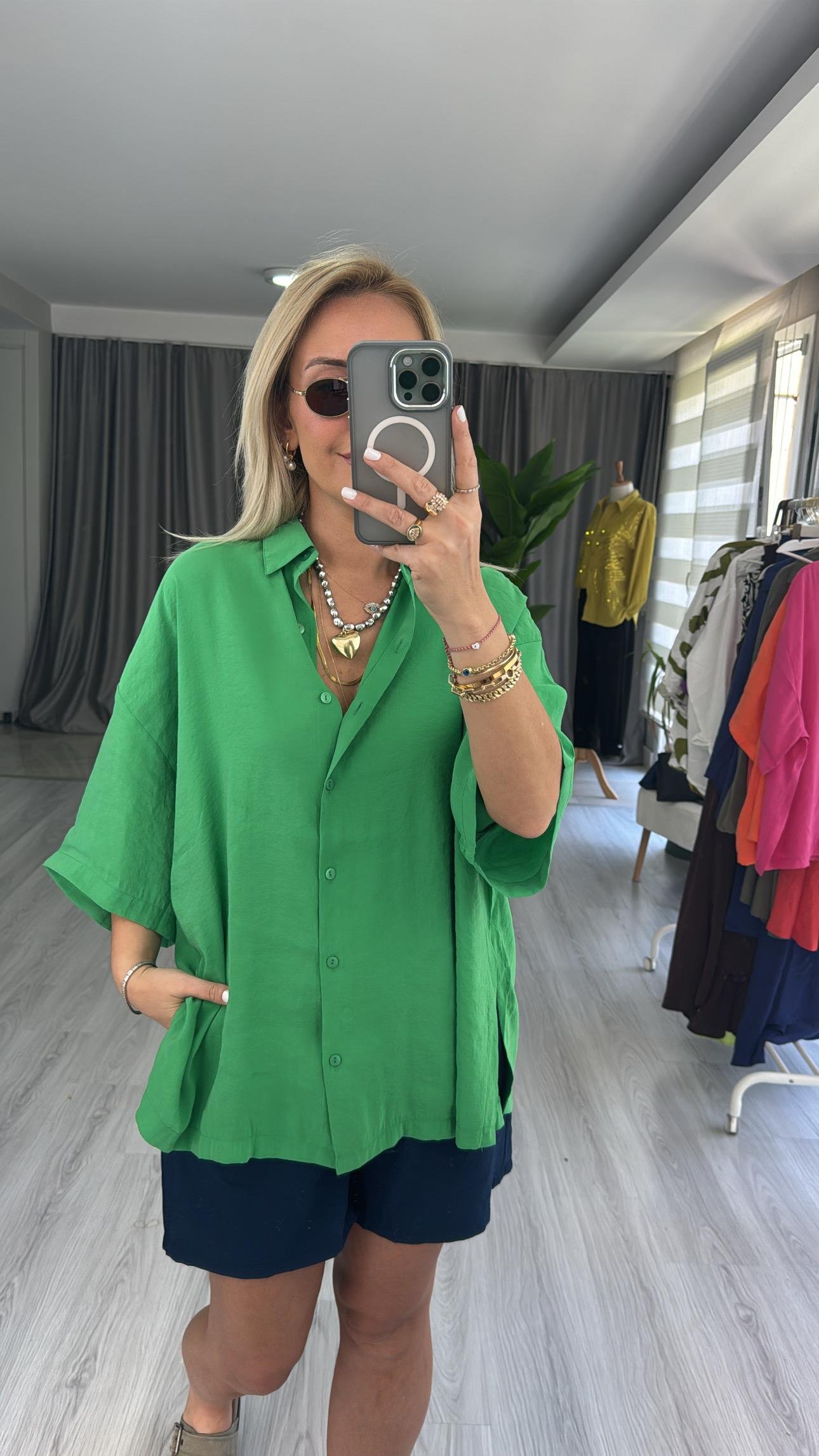 MODAL KUMAŞ TİRİL BASİC YEŞİL GÖMLEK