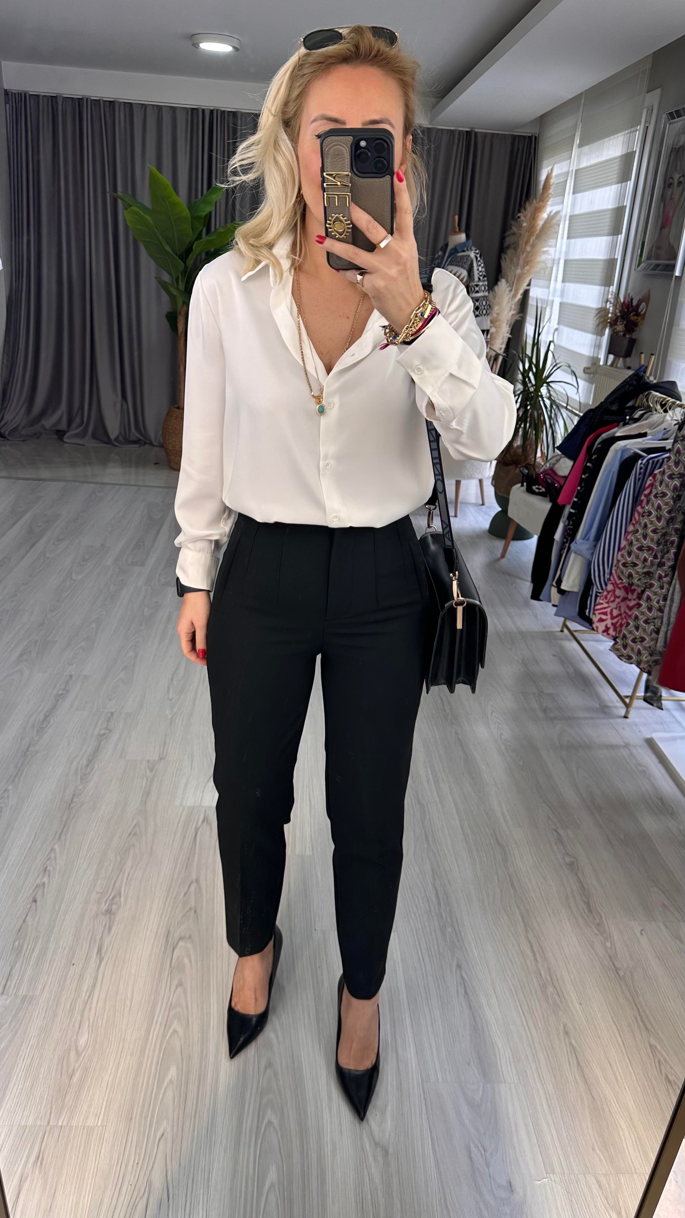 ÖNÜ FLATOLU SİYAH PANTOLON