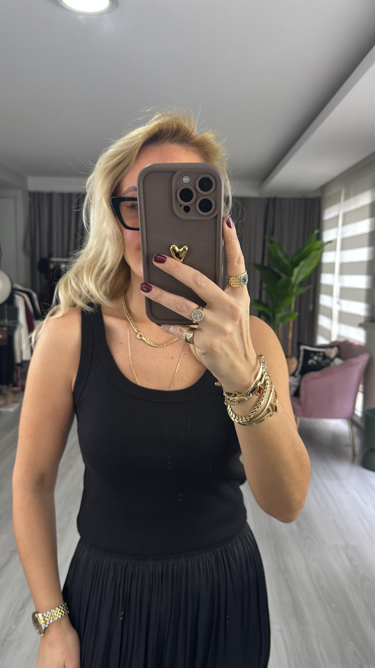 Orijinal Marka Askılı Siyah Bluz