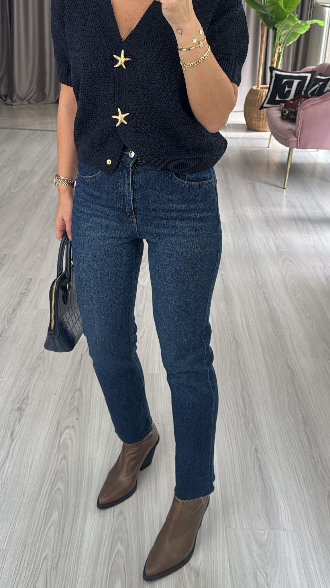 Orijinal Marka Taşlamalı Lacivert Boyfit Jean