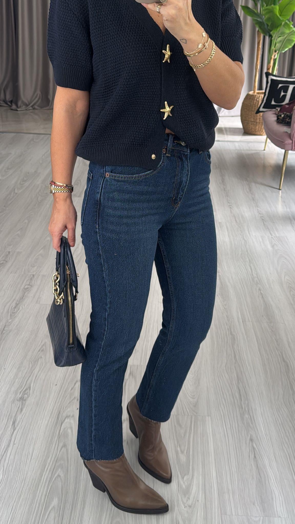 Orijinal Marka Taşlamalı Lacivert Boyfit Jean