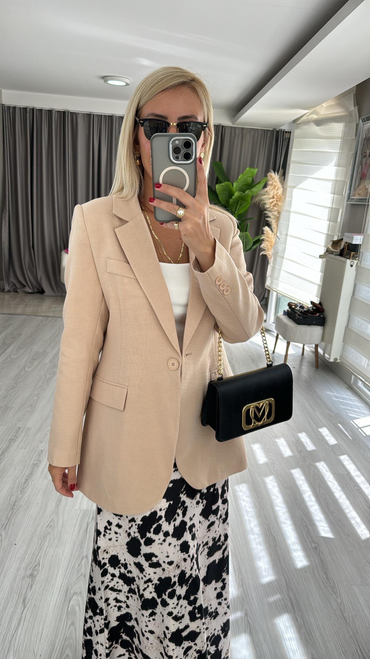 Orjinal Marka Tek Düğme Keten Camel Ceket