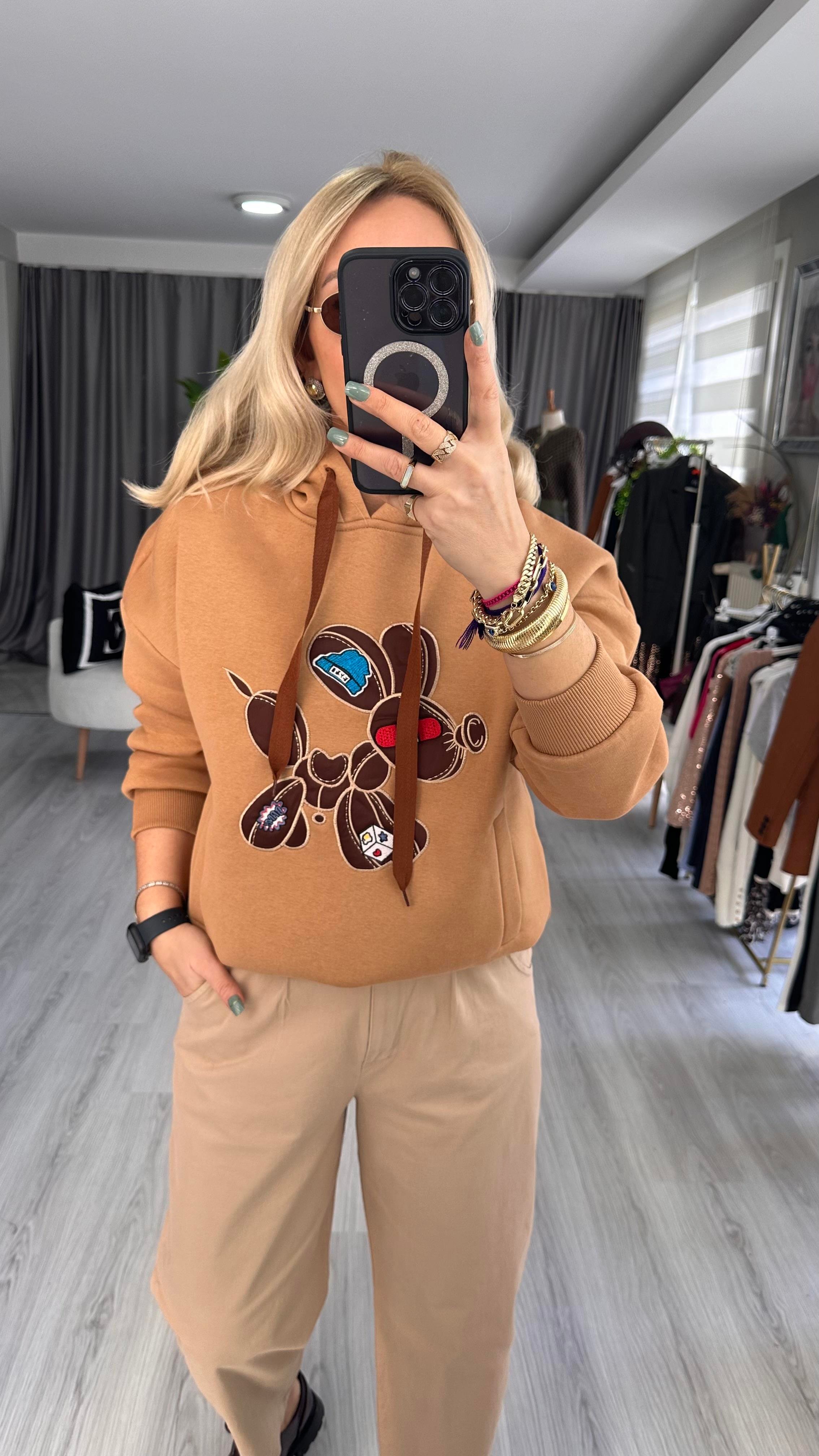 ORJİNAL MODEL ÖNÜ İŞLEMELİ  ŞARDONLU KAHVERENGİ SWEAT