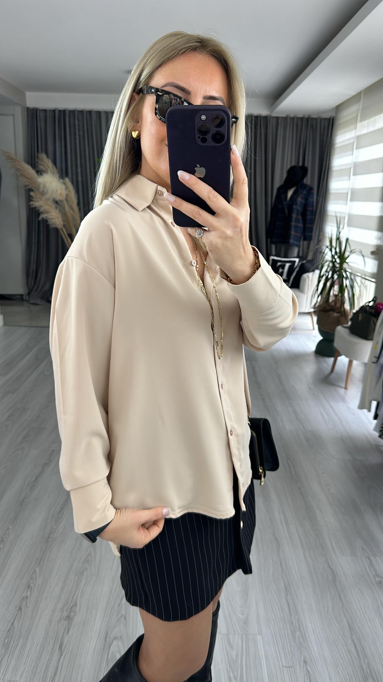 OVERSİZE BEJ GÖMLEK