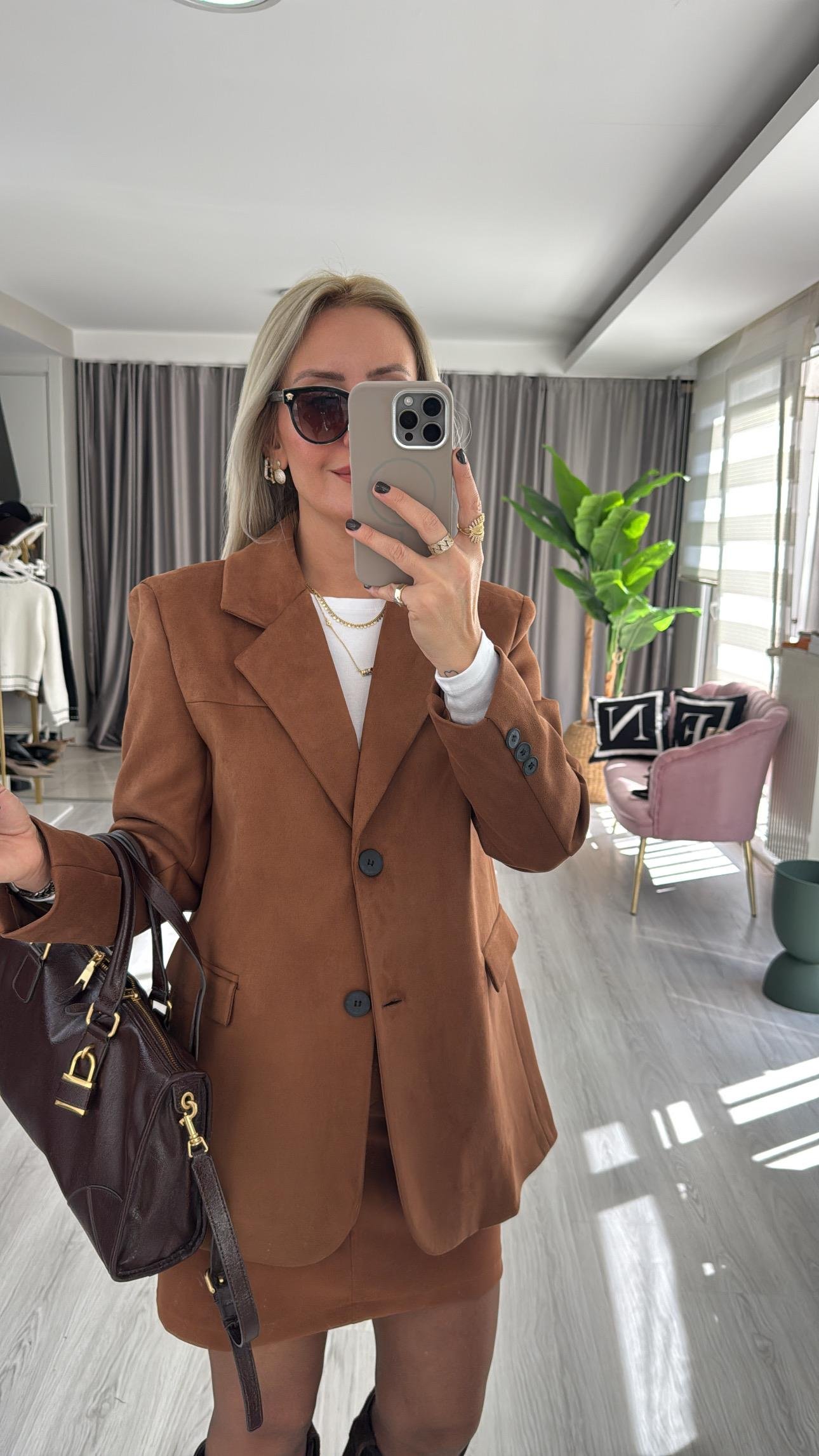 Premium Seri 2 Düğmeli Taba Süet Ceket