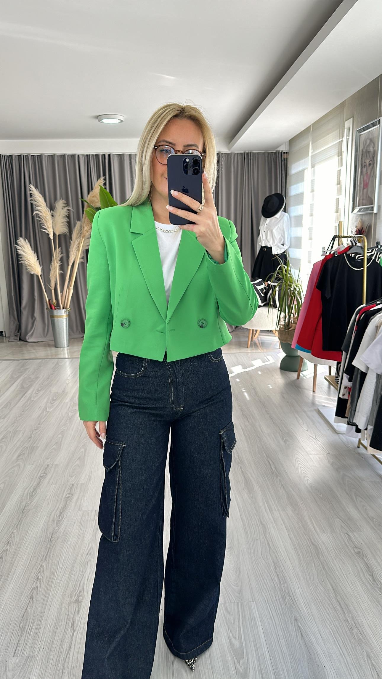 PREMİUM SERİ, KRUVAZE MODEL, TEK DÜĞMELİ YEŞİL CEKET