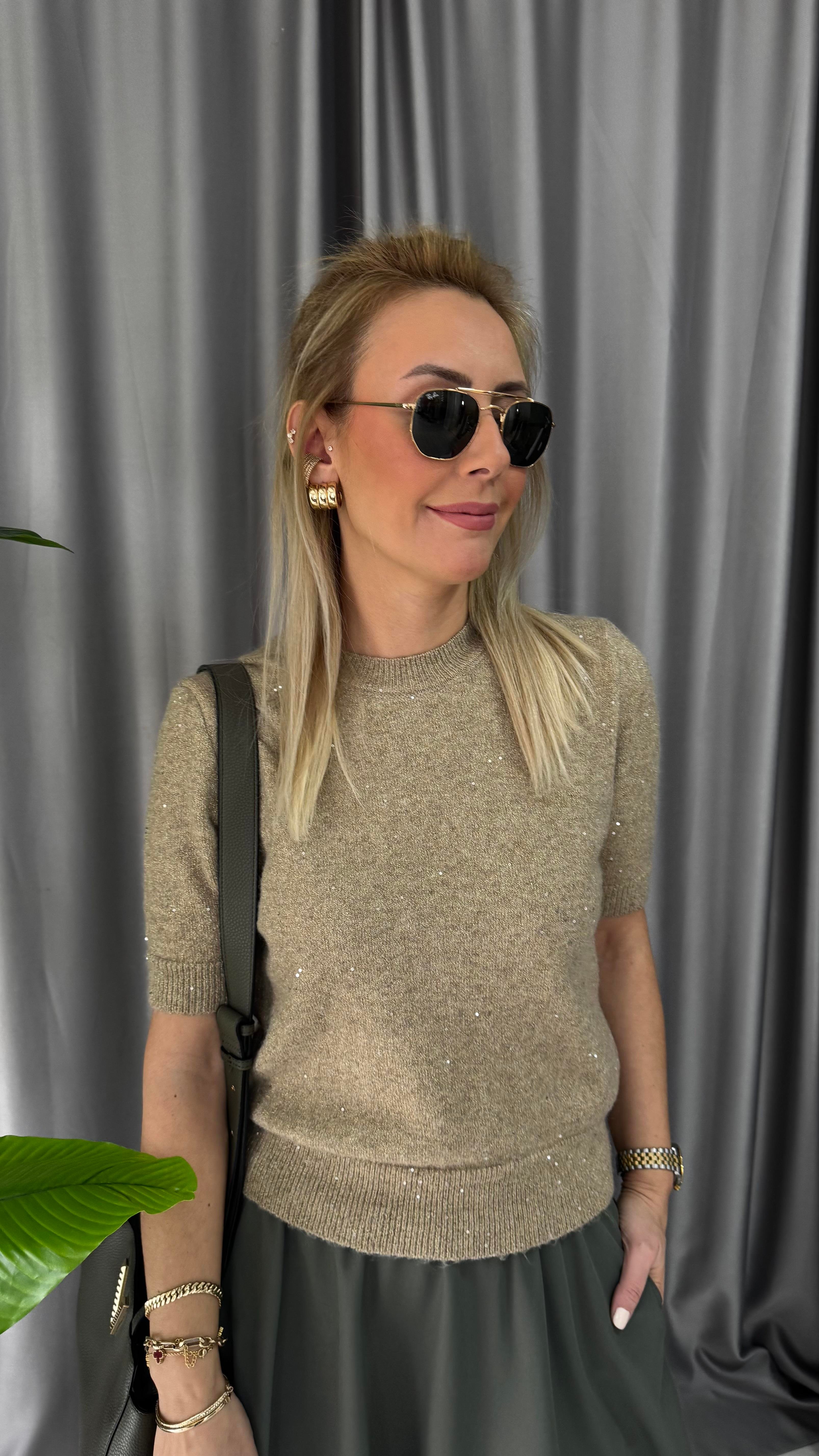 Pul Payet İşlemeli Camel Triko