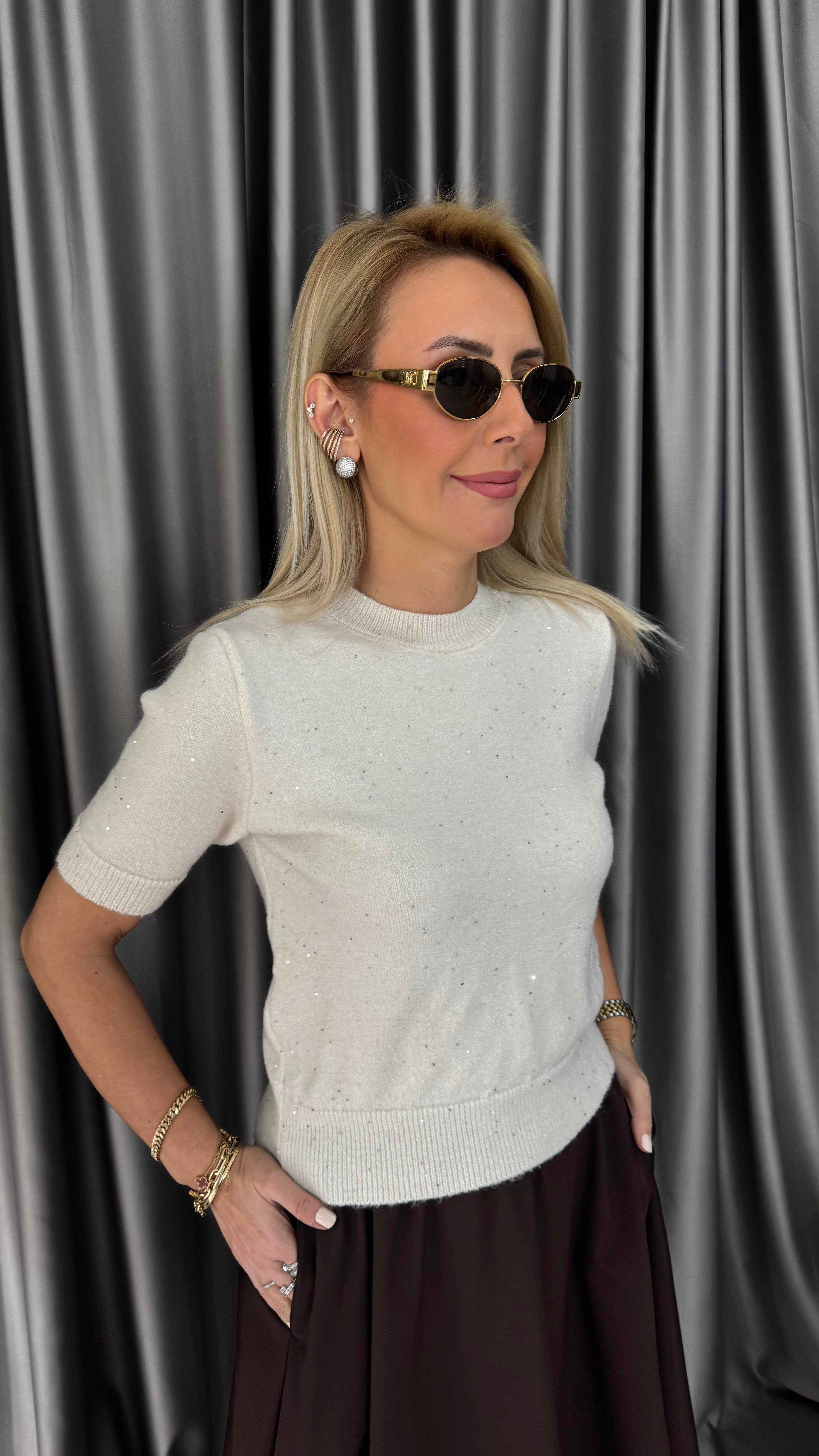 Pul Payet İşlemeli Ekru Triko