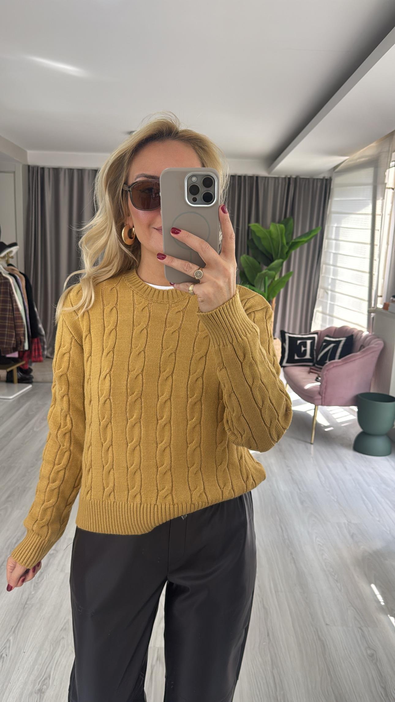 Saç Örgü Karamel Triko