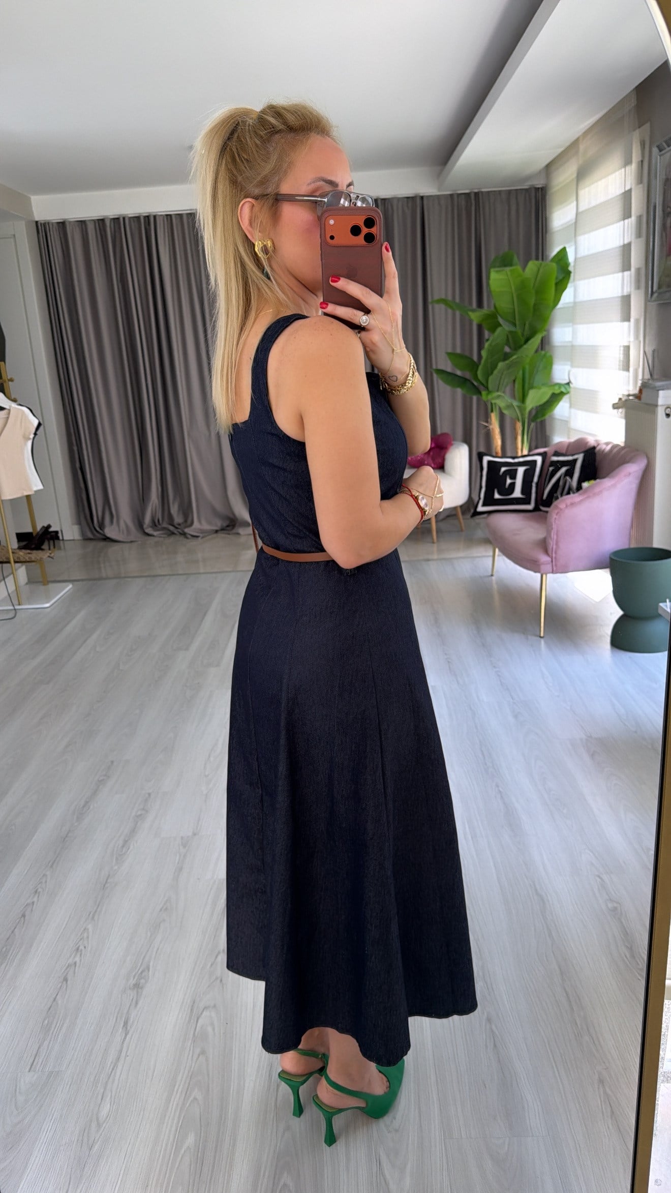 Taba Kemerli Askılı Lacivert Denim Elbise