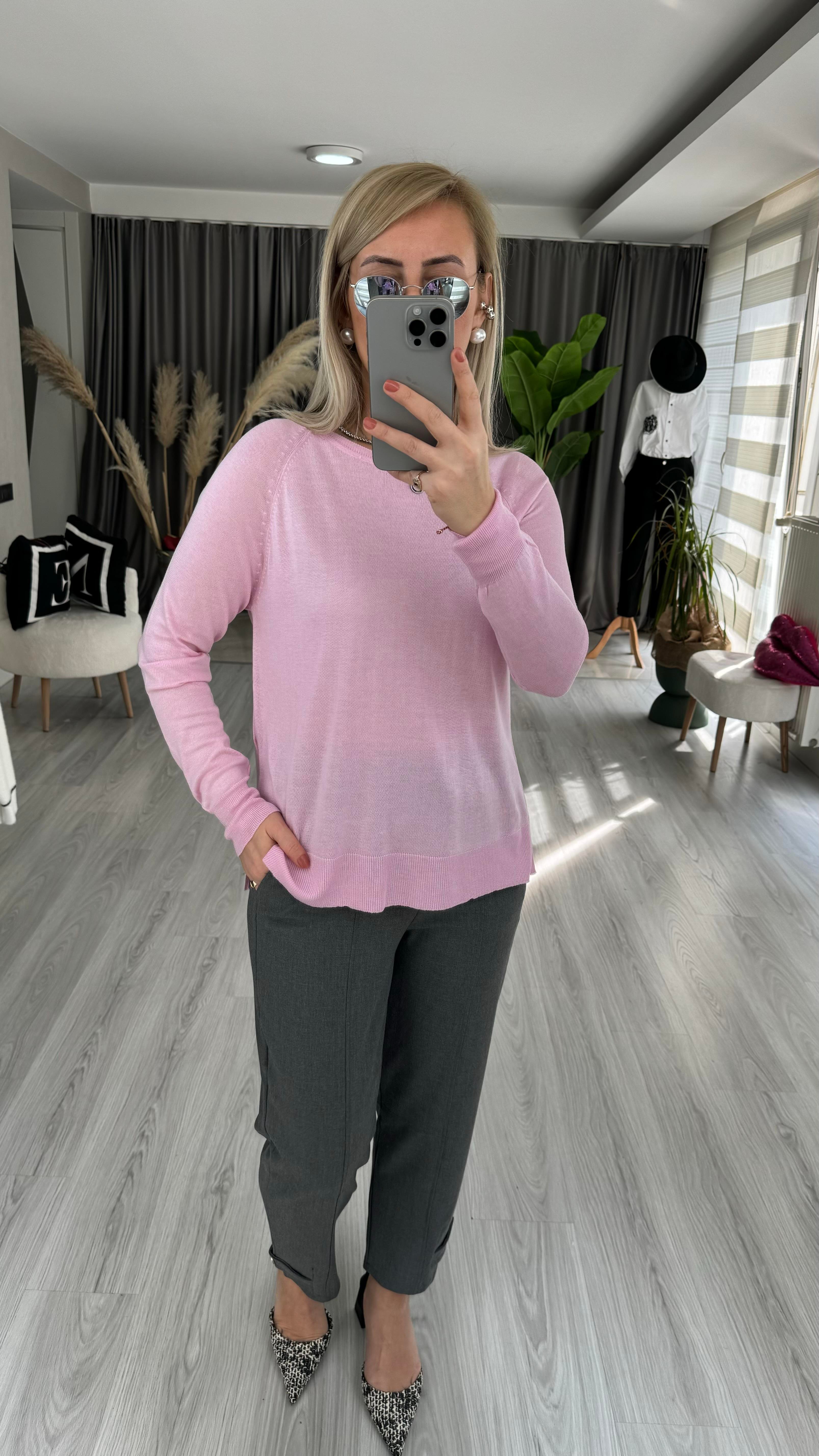 YANI YIRTMAÇLI PEMBE MERSERİZE TRİKO